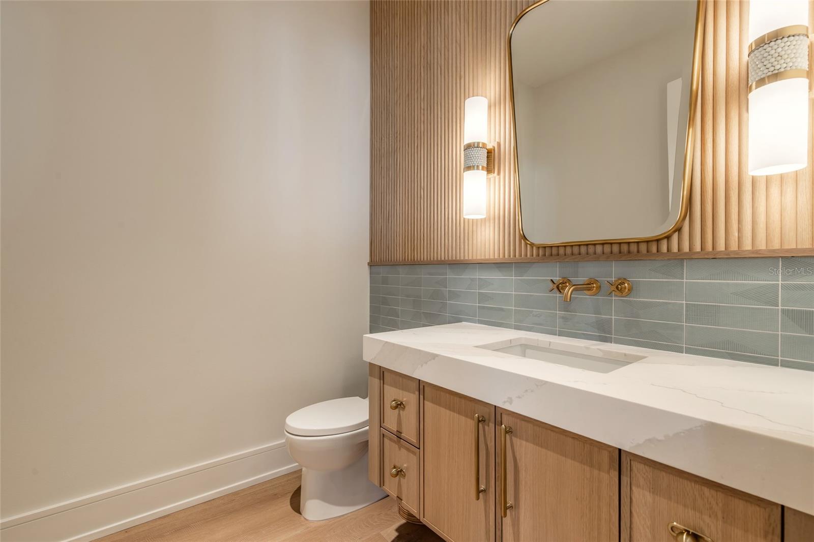NS1089034 Property Photo