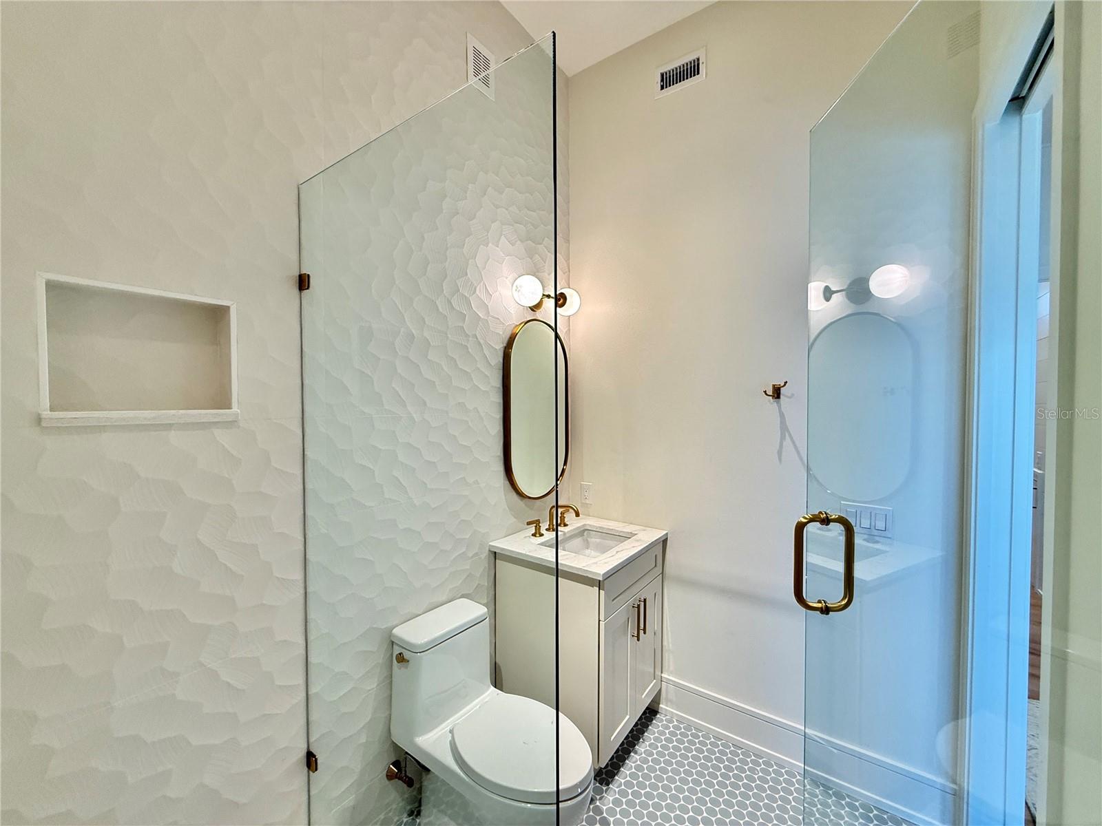 NS1089034 Property Photo