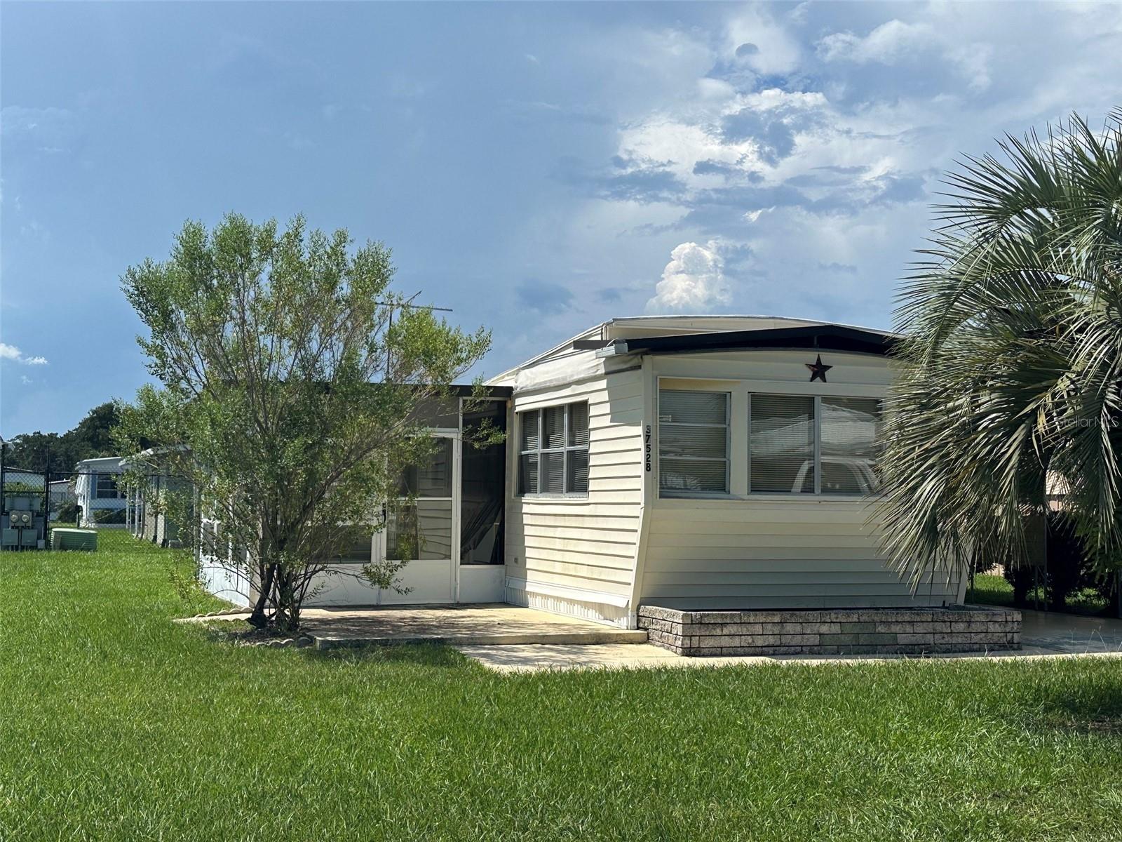 MLS# TB8540446 Property Photo