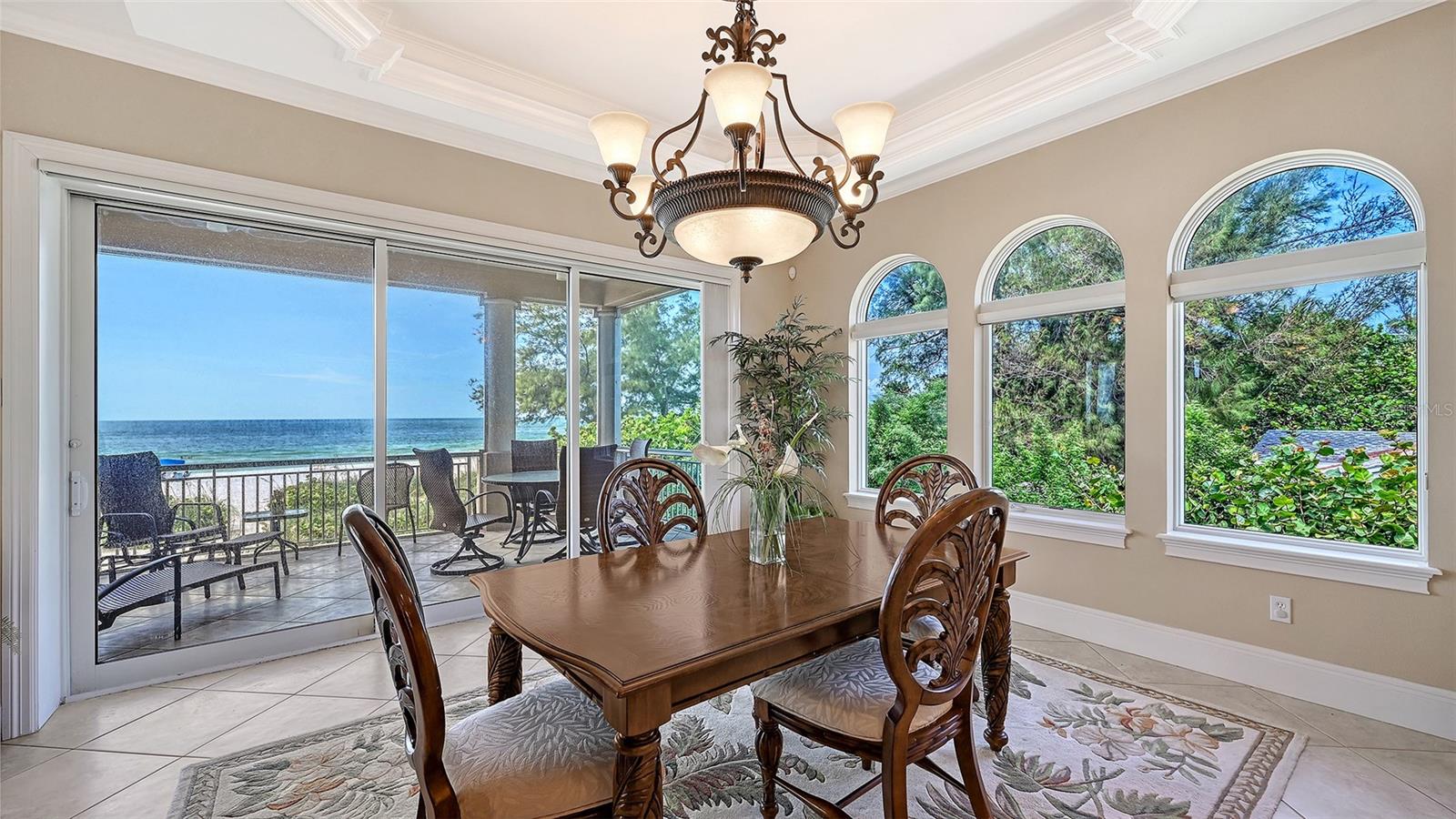 A4703507 Property Photo