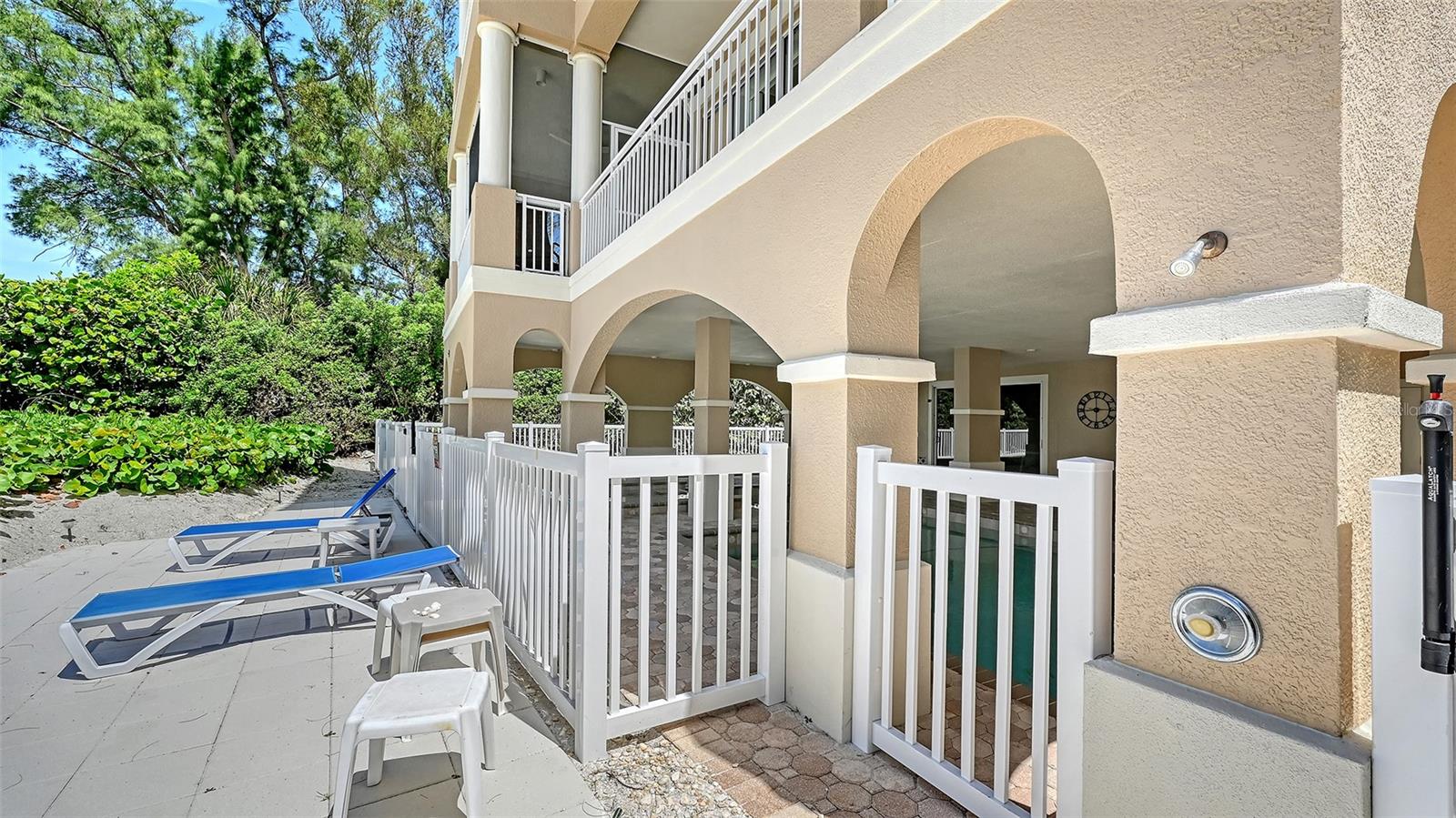 A4703507 Property Photo
