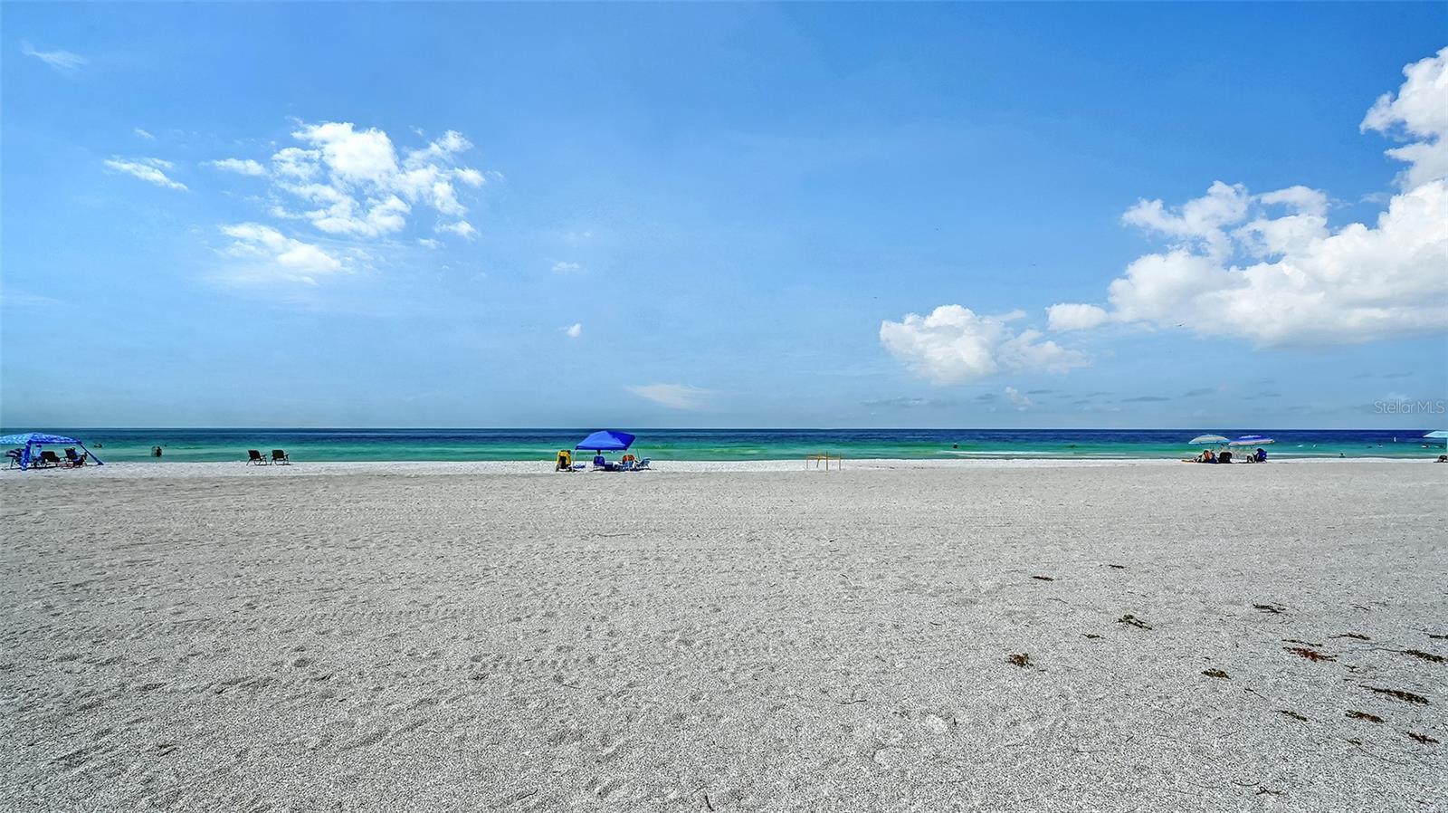 A4703507 Property Photo