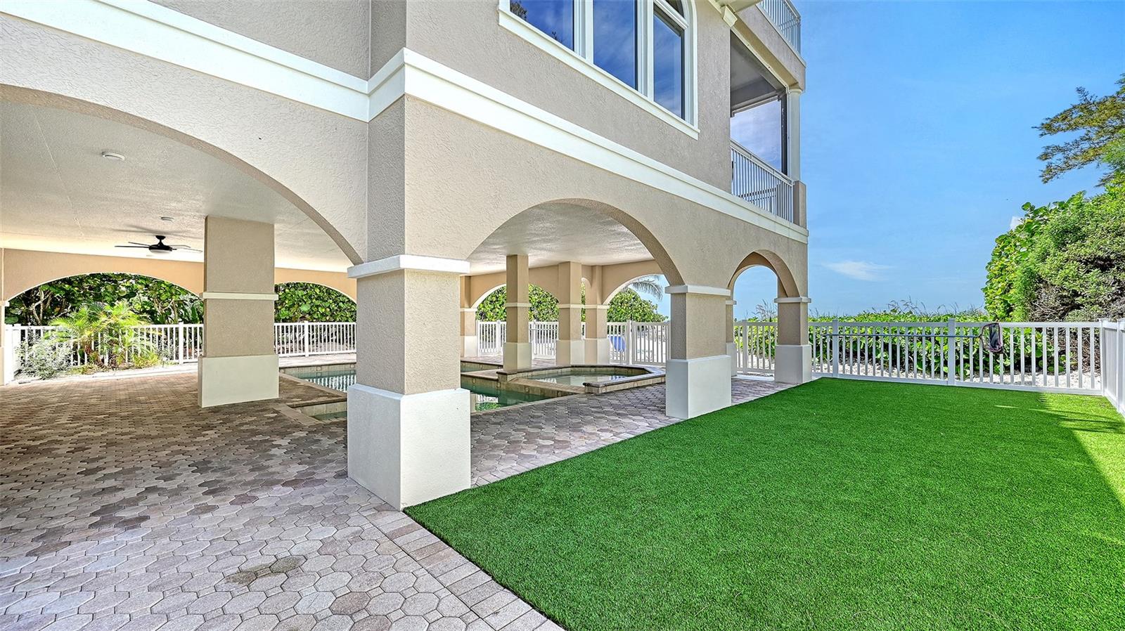 A4703507 Property Photo