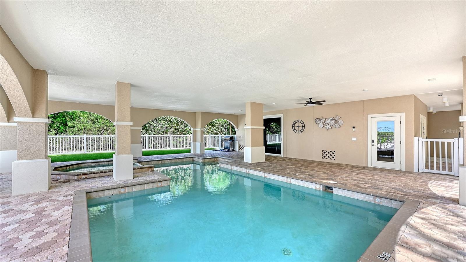 A4703507 Property Photo