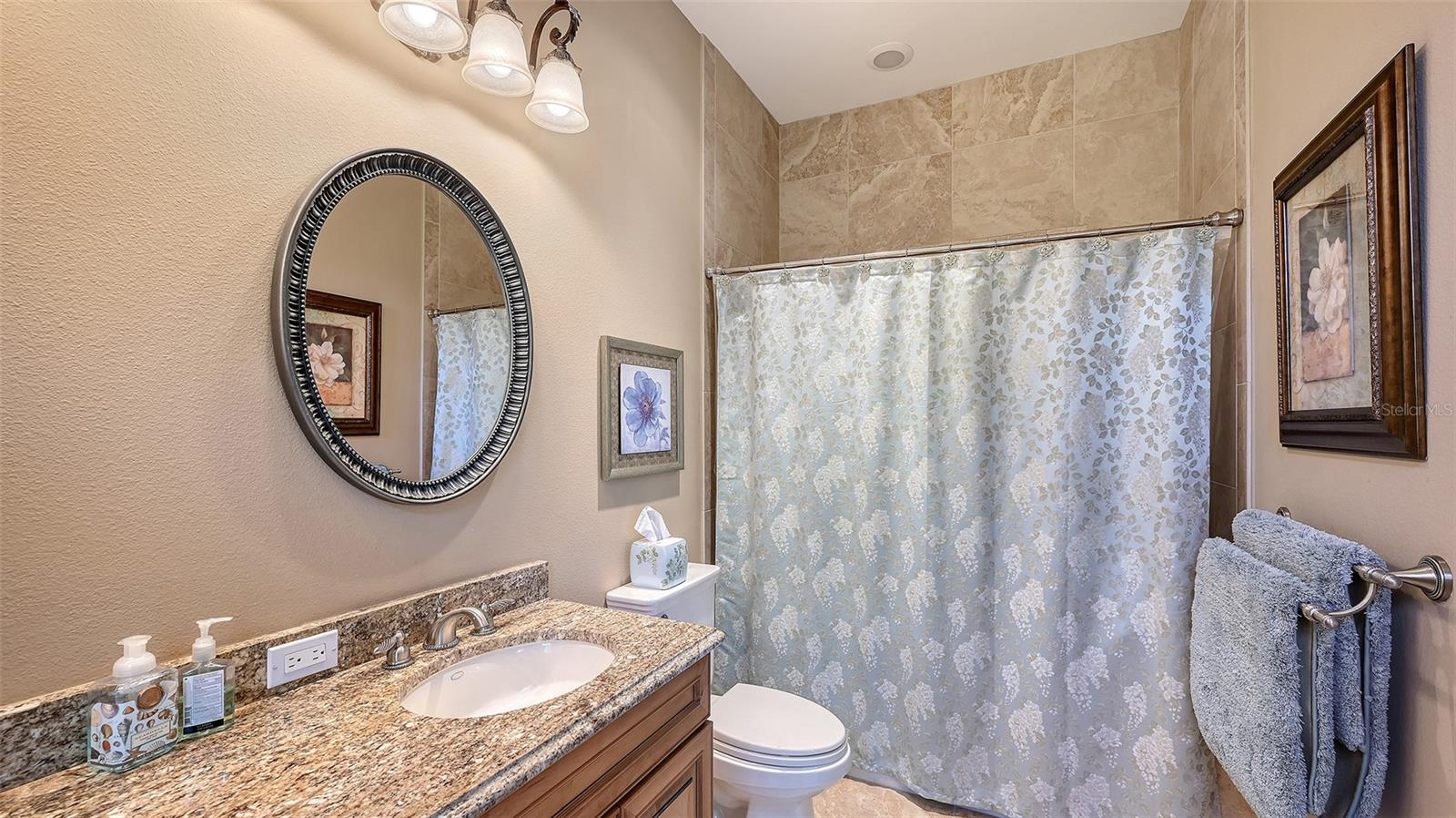A4703507 Property Photo