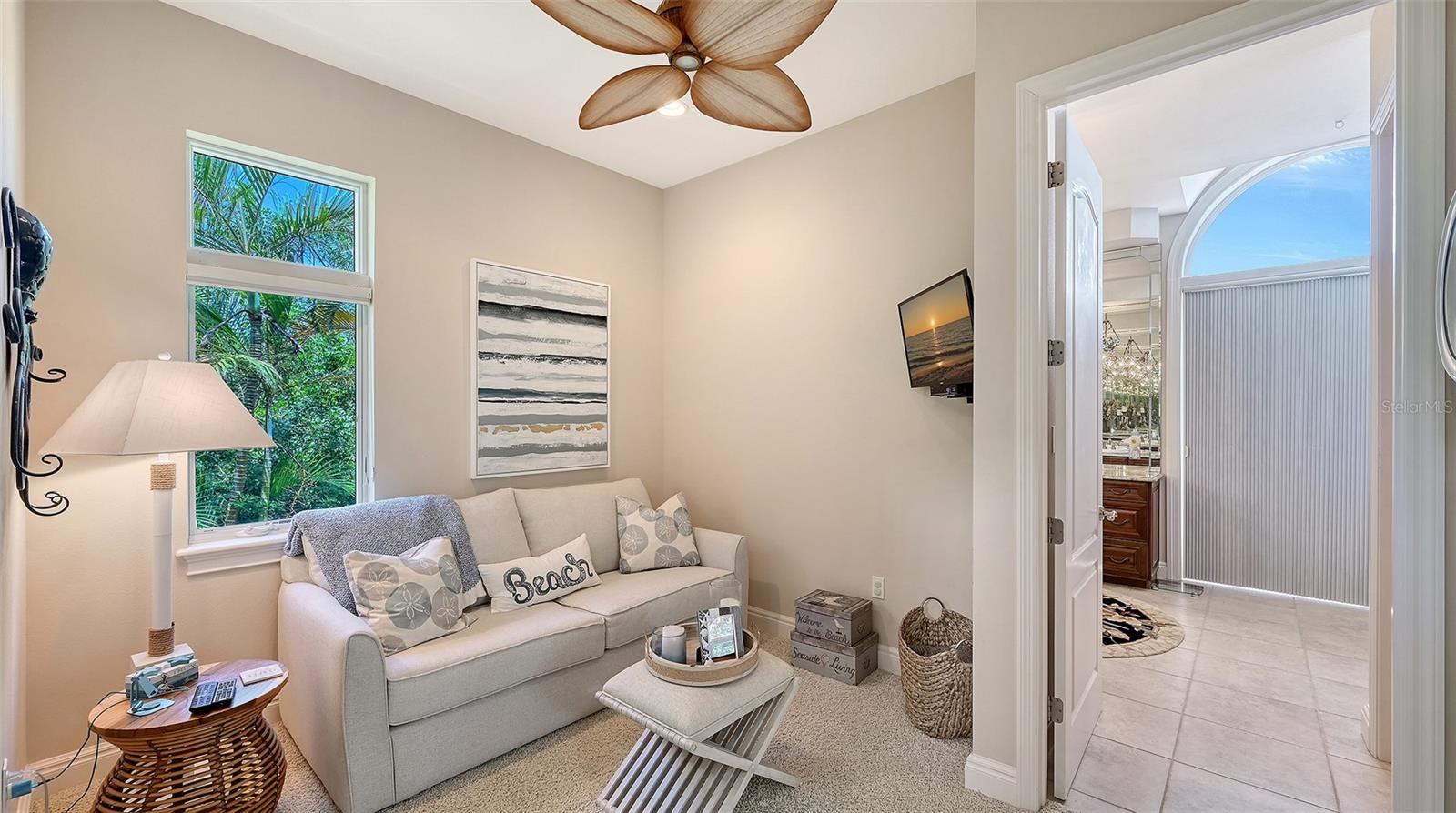 A4703507 Property Photo
