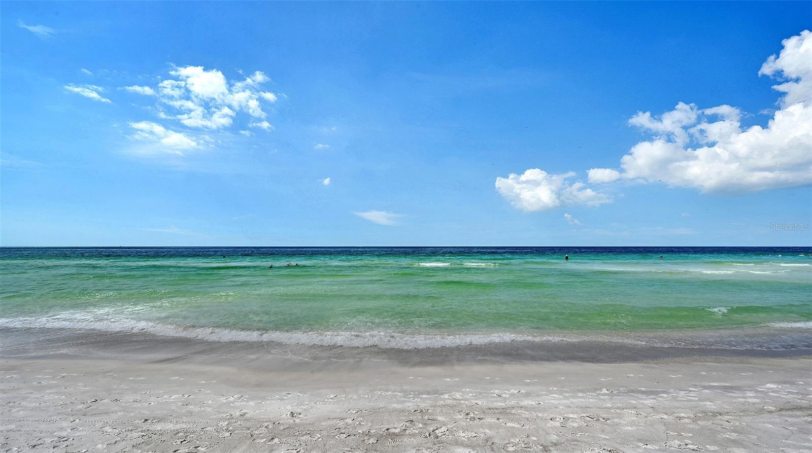 A4703507 Property Photo