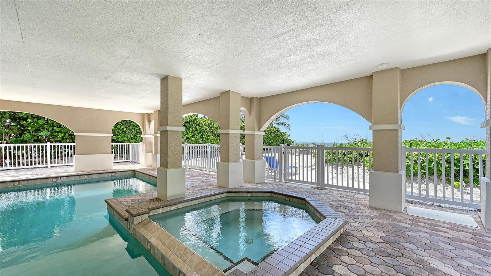 A4703507 Property Photo