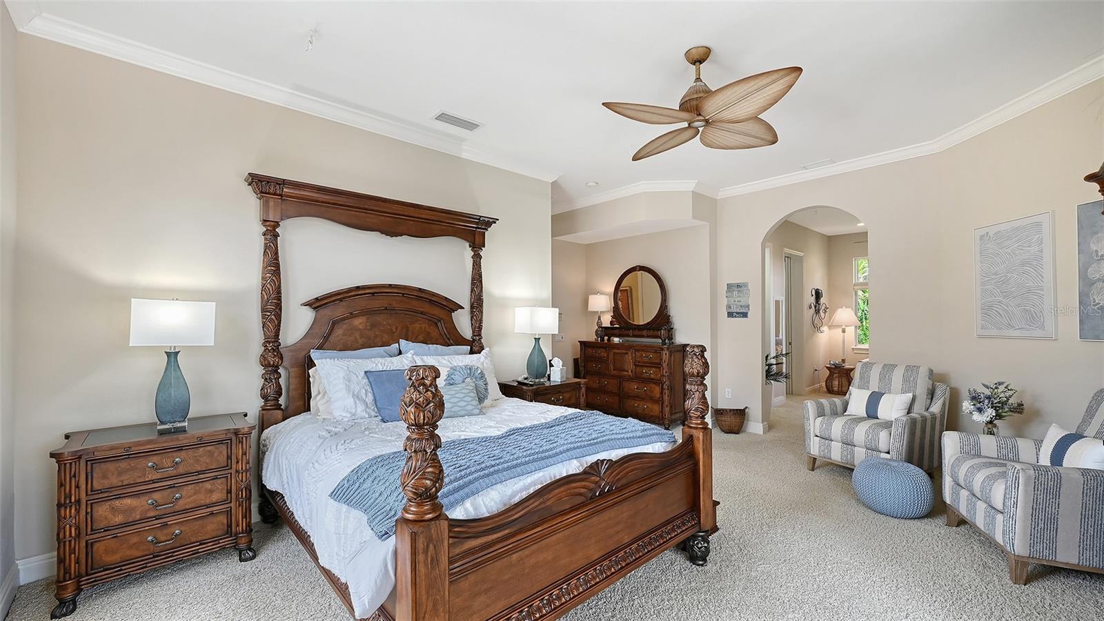 A4703507 Property Photo