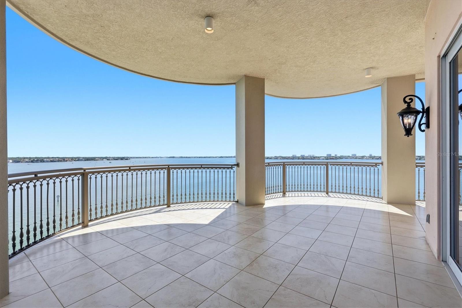 A4703976 Property Photo