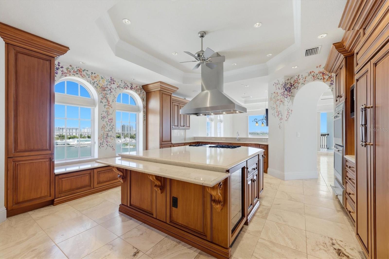 A4703976 Property Photo