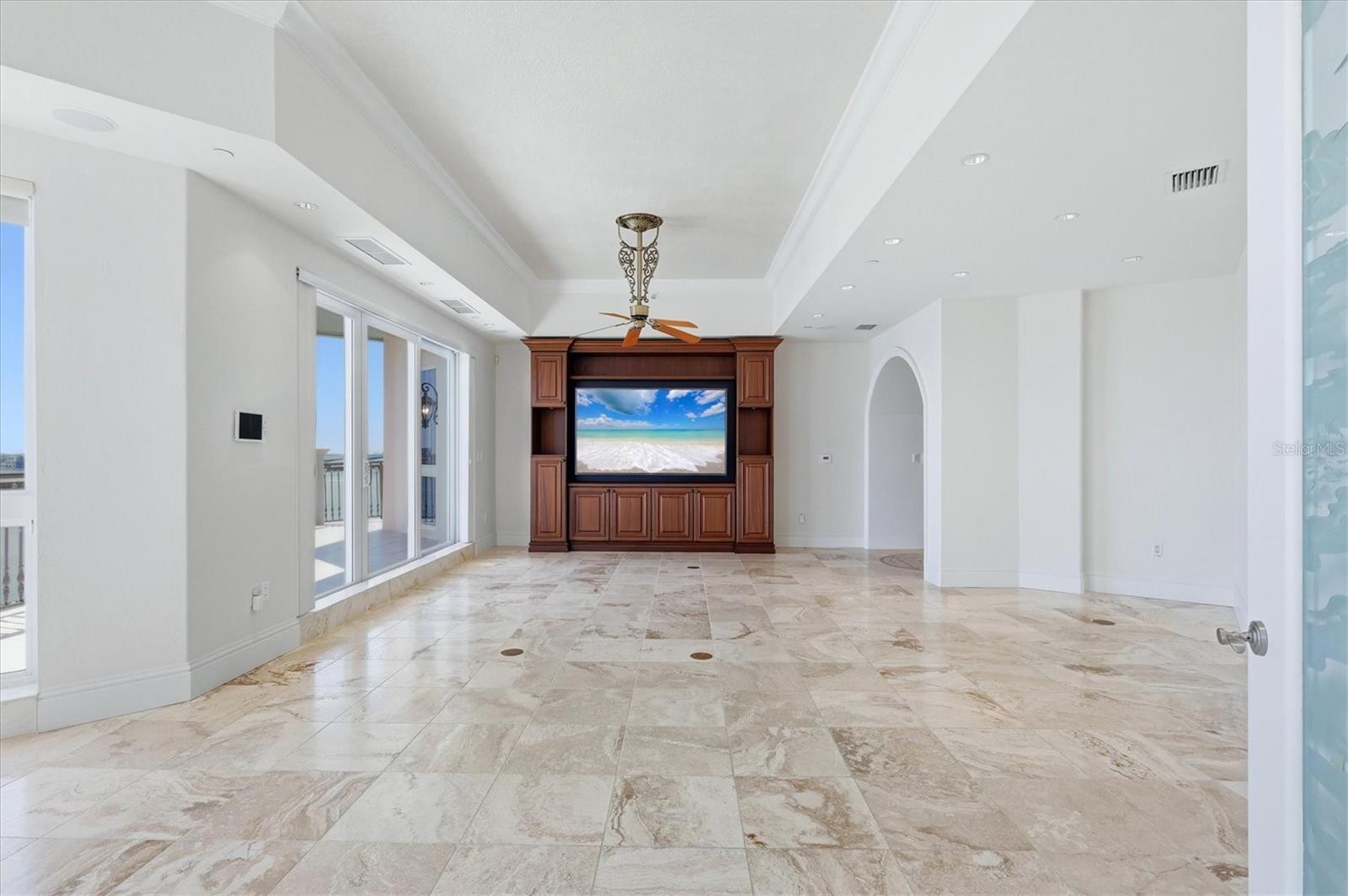 A4703976 Property Photo