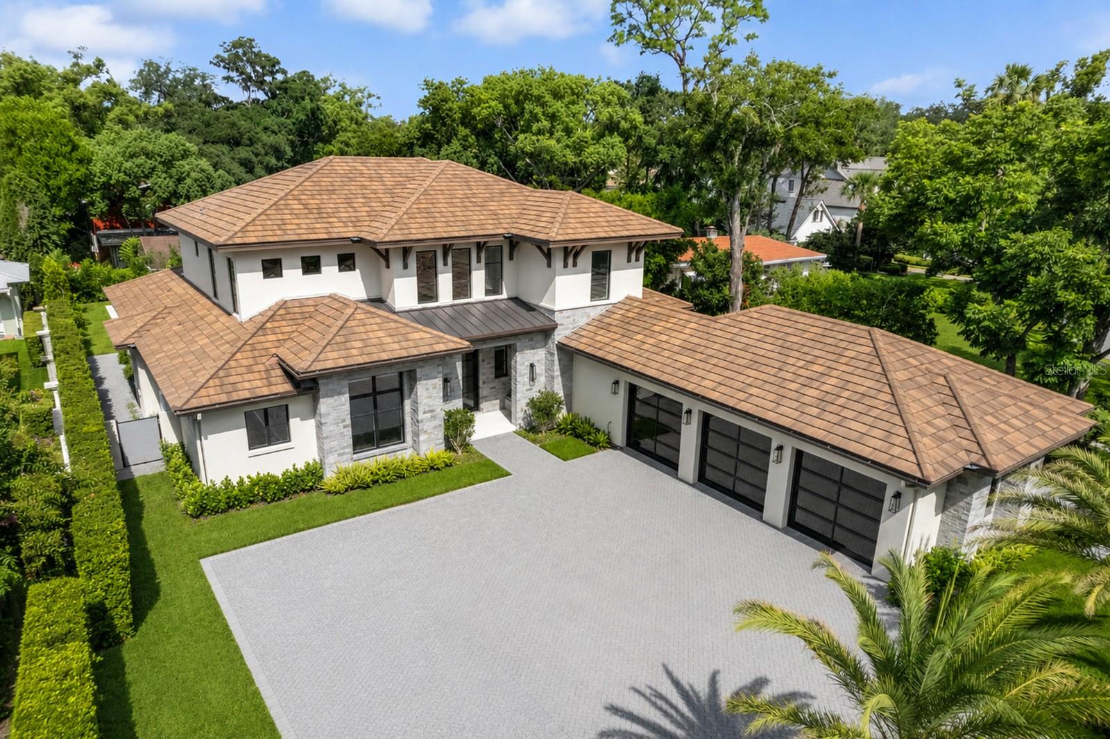 O6437917 Property Photo