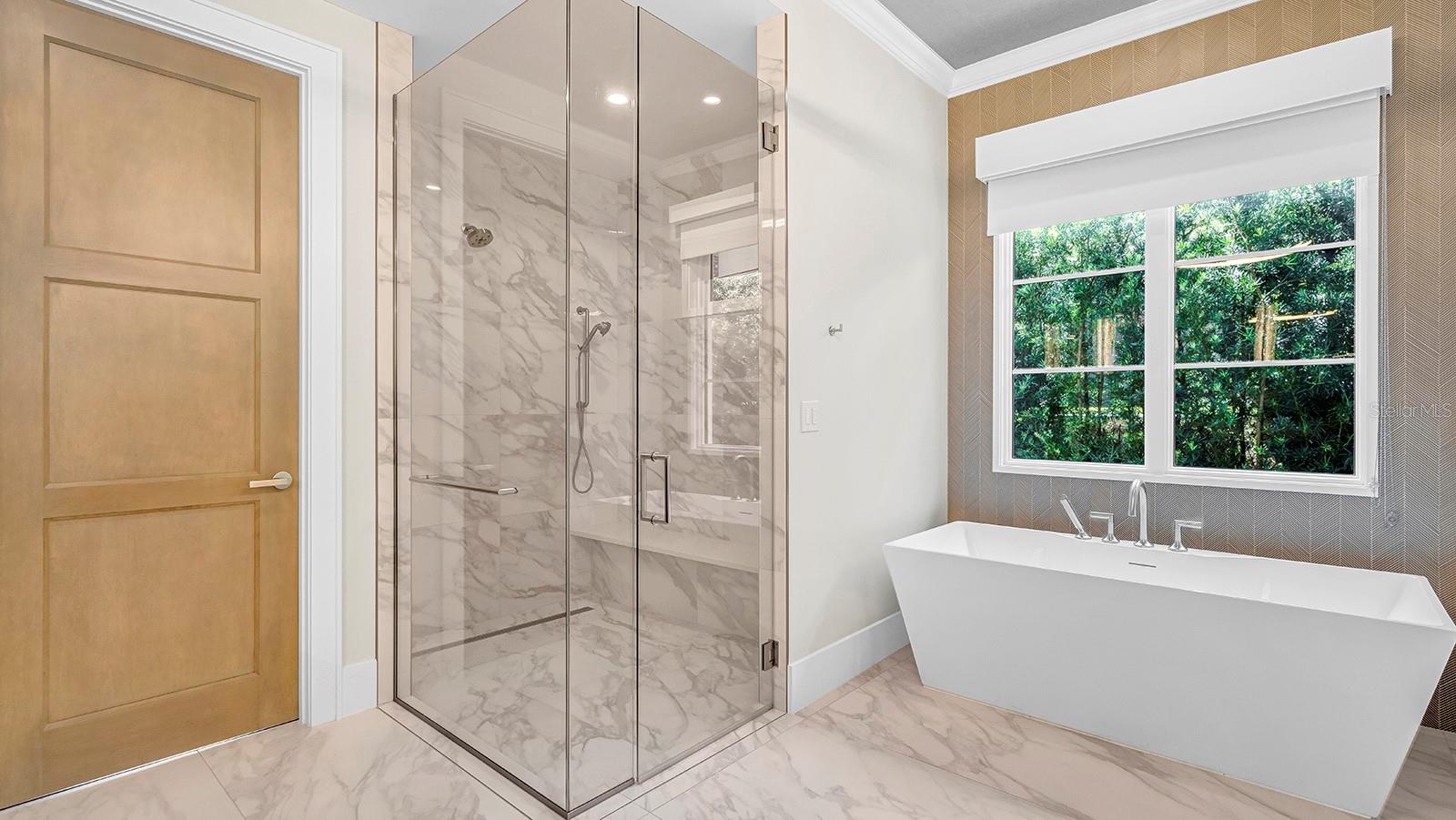 O6437917 Property Photo