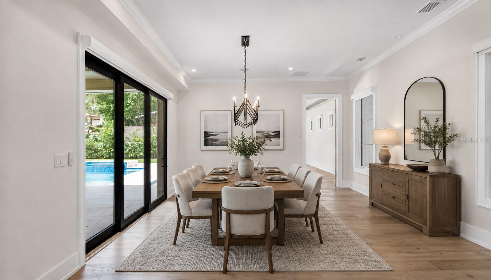 O6437917 Property Photo
