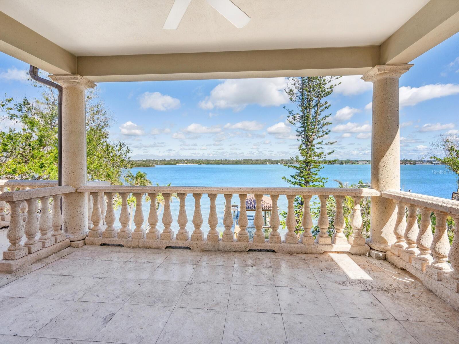 A4704643 Property Photo