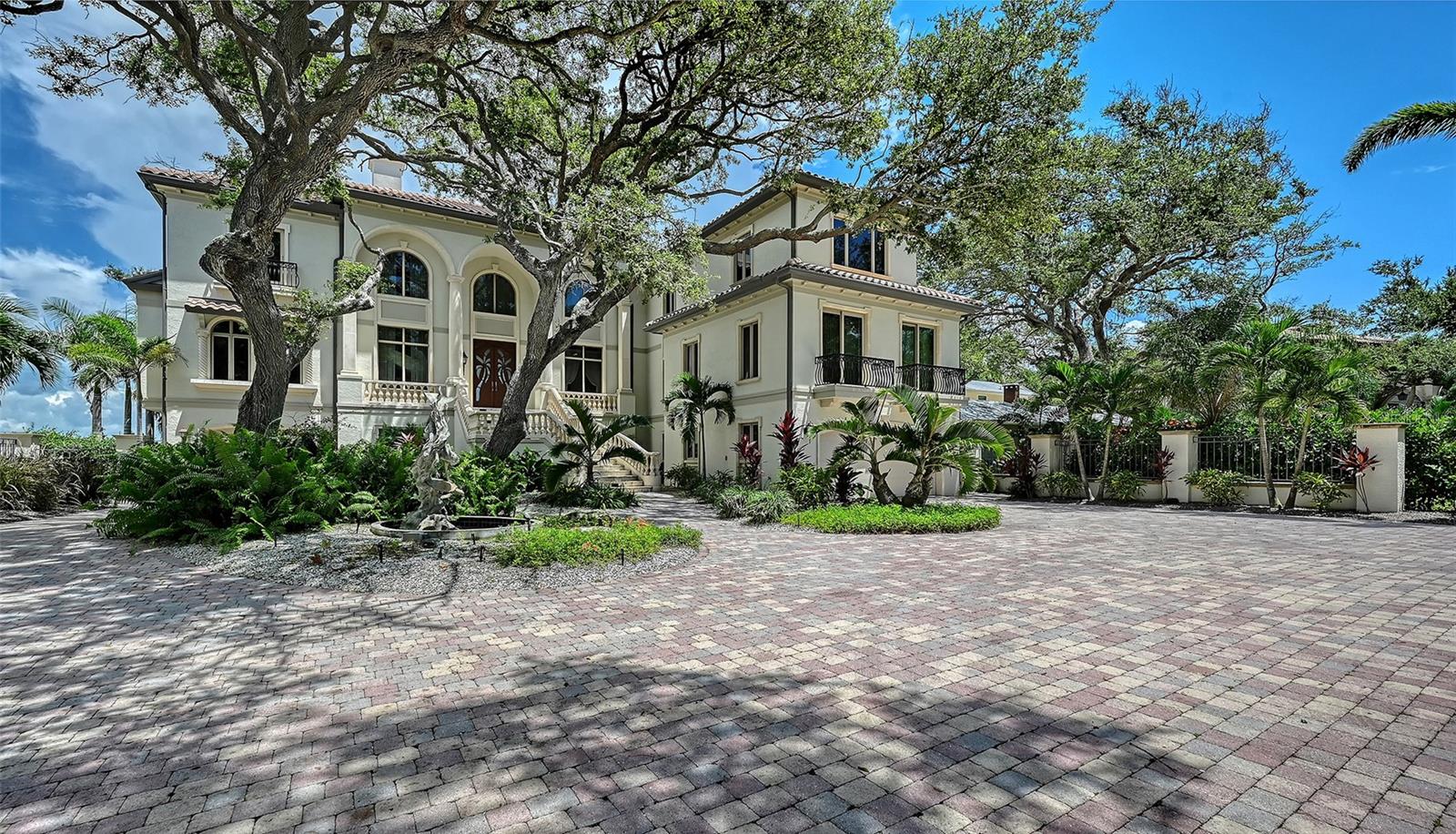 MLS# A4704643 Property Photo