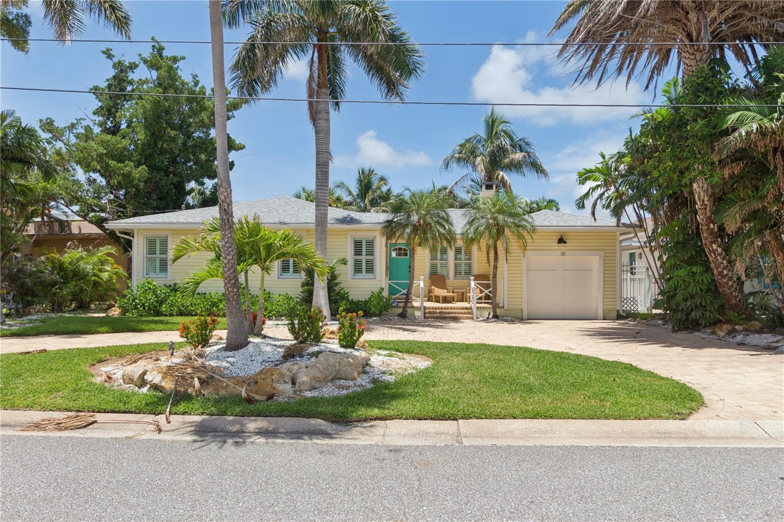 MLS# TB8544611 Property Photo