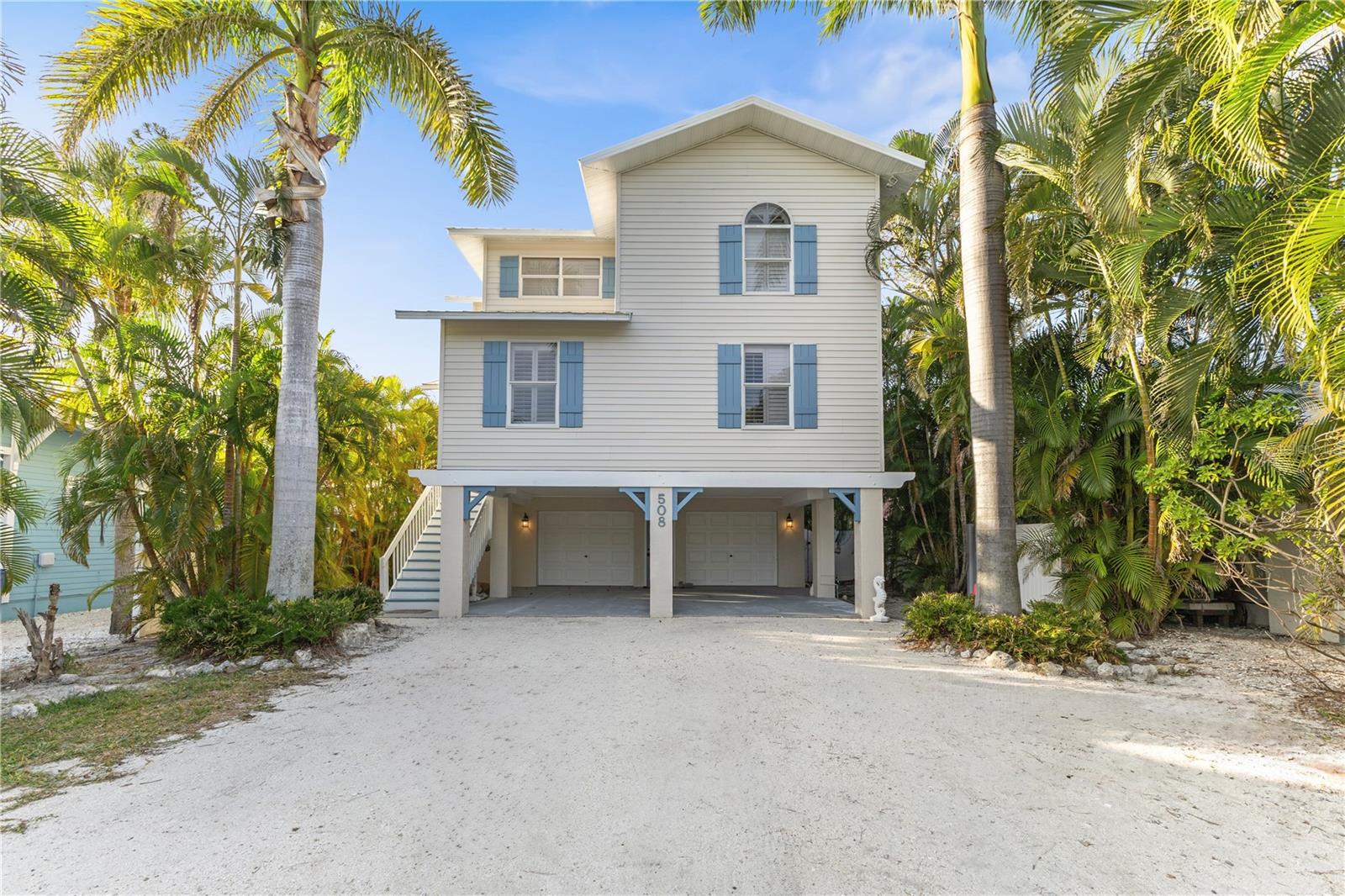 MLS# A4704769 Property Photo