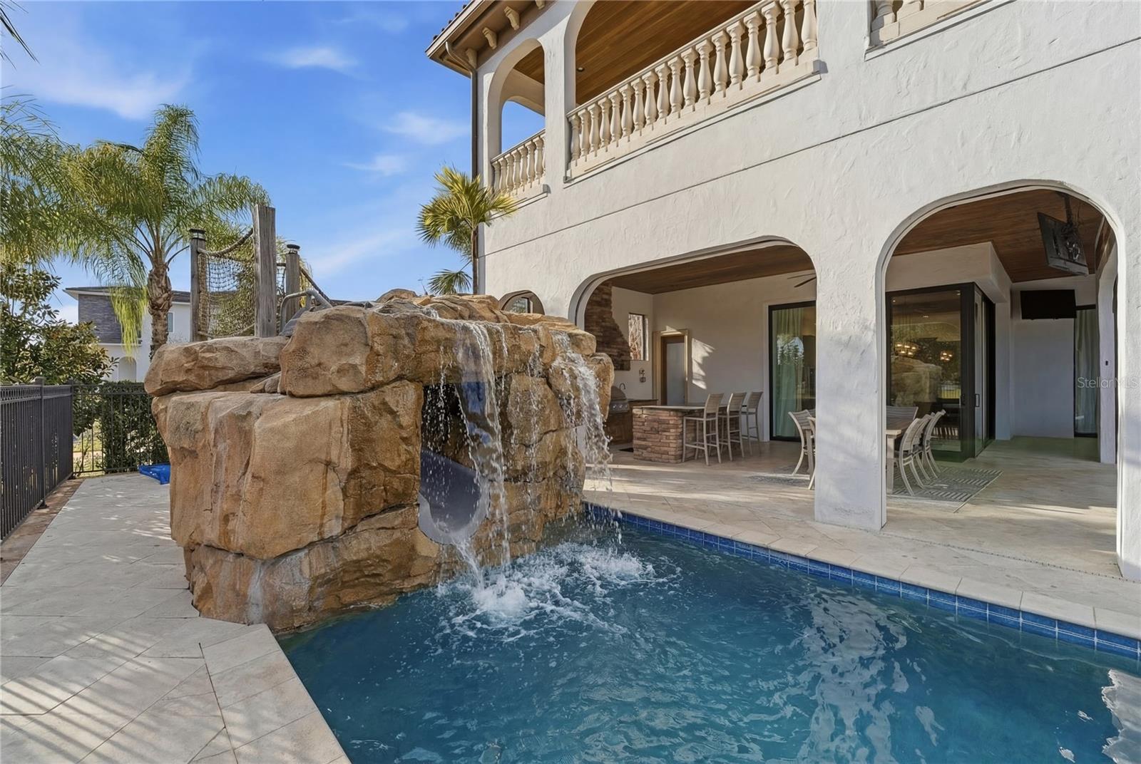 O6438655 Property Photo