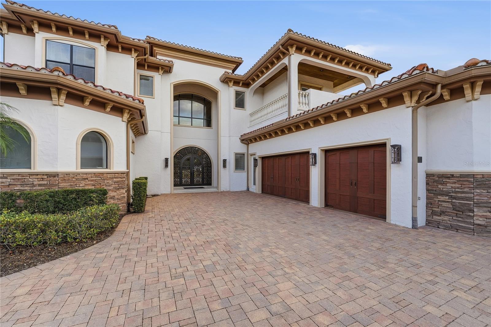 O6438655 Property Photo