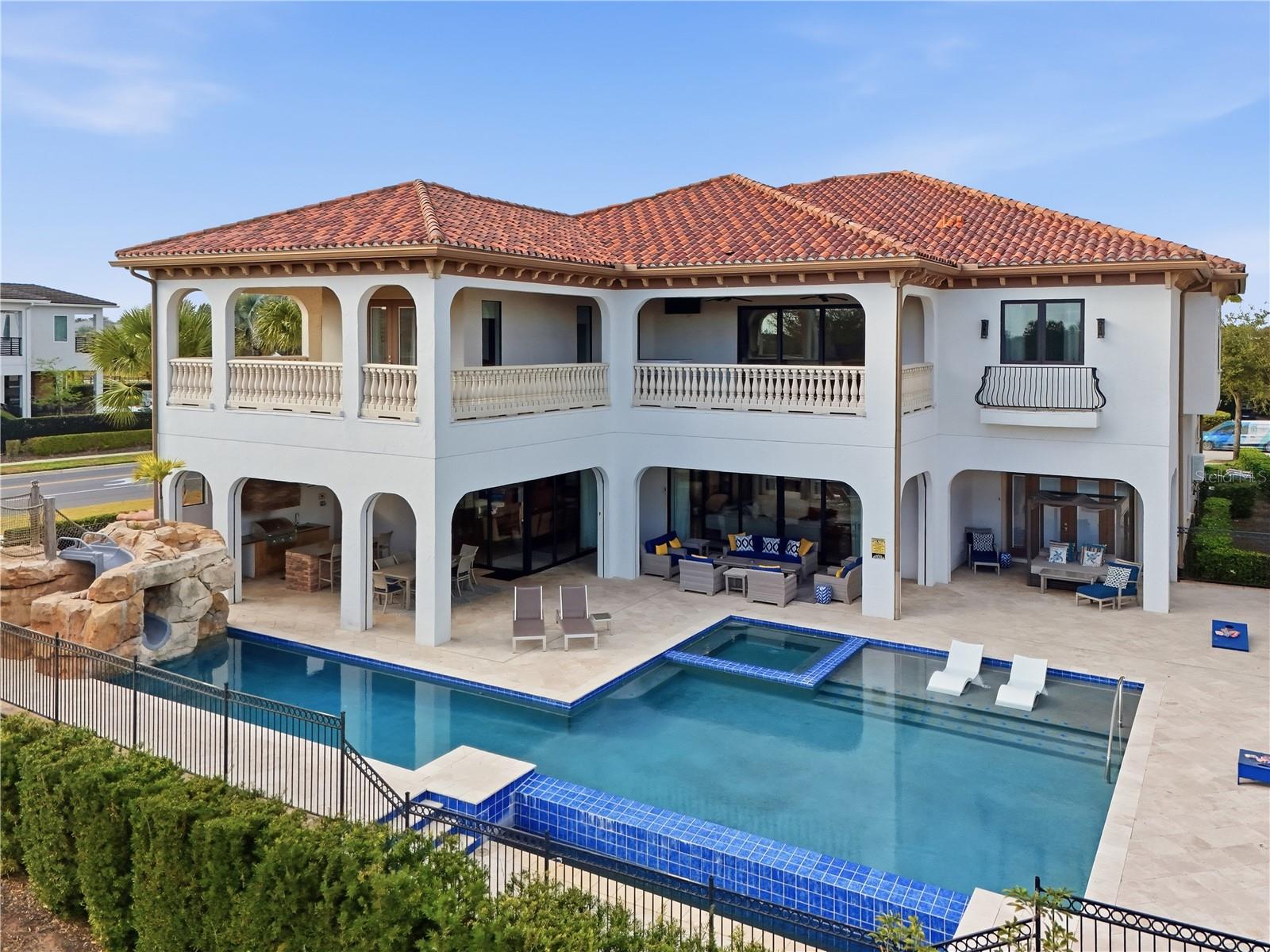 O6438655 Property Photo