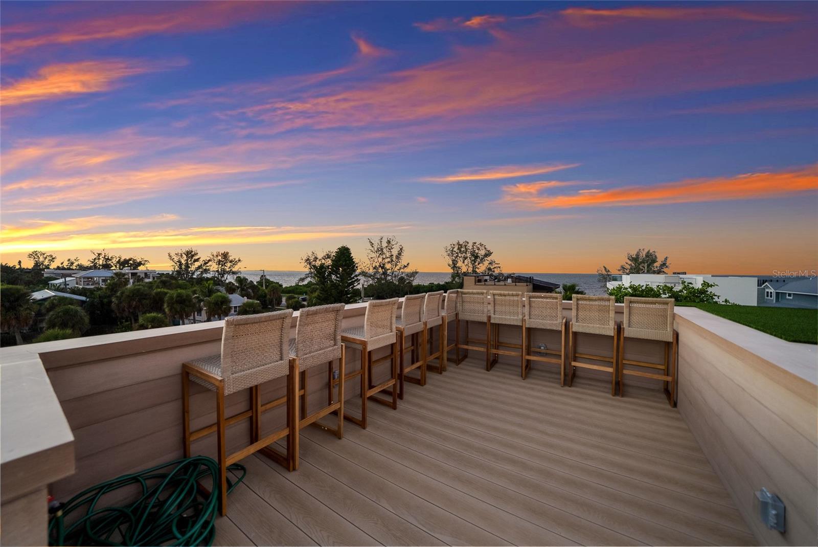 A4704981 Property Photo