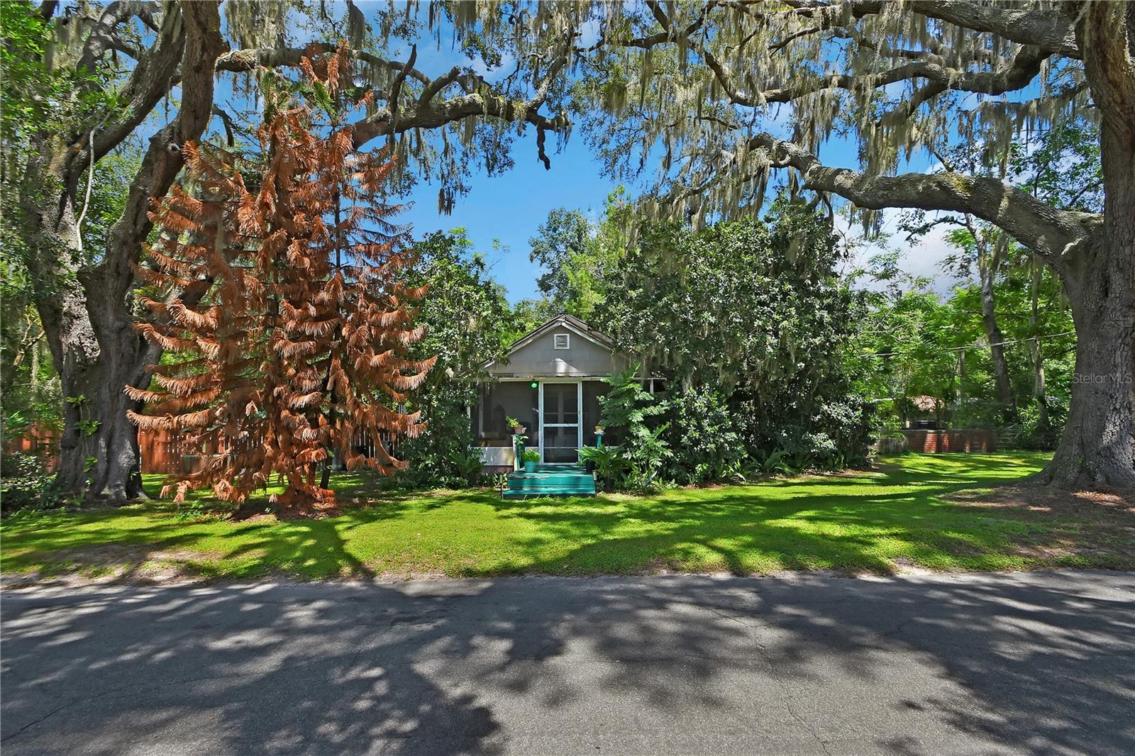 MLS# V4951103 Property Photo