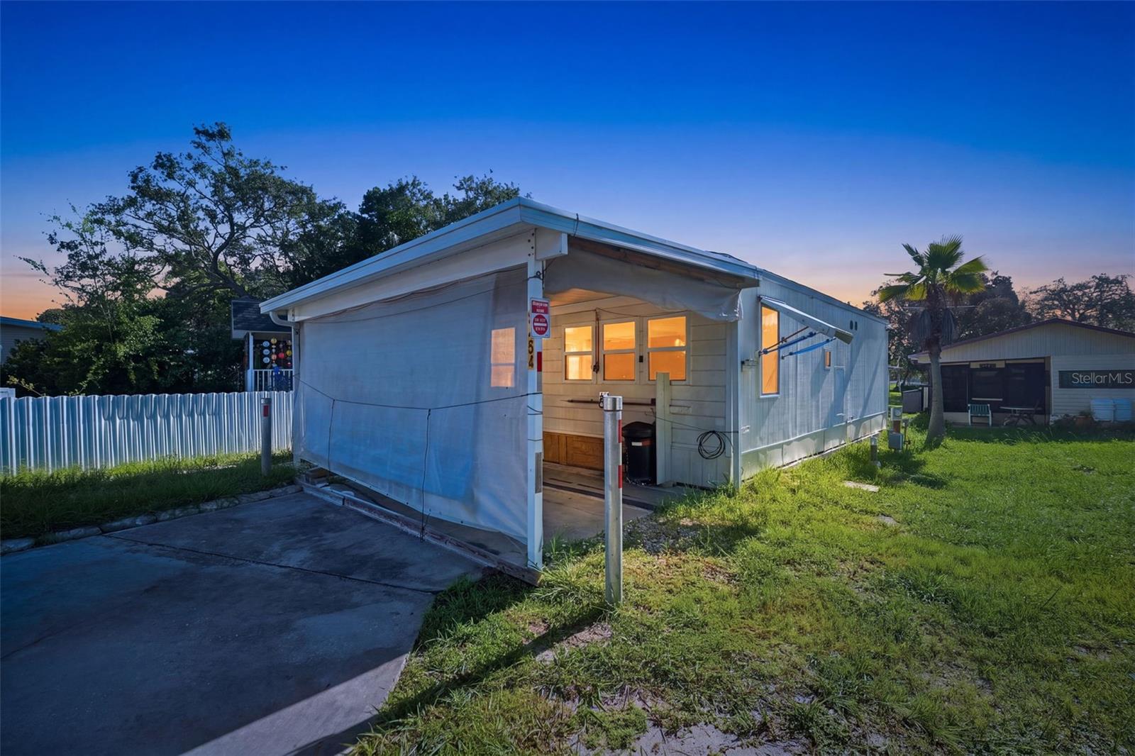 MLS# W7889211 Property Photo