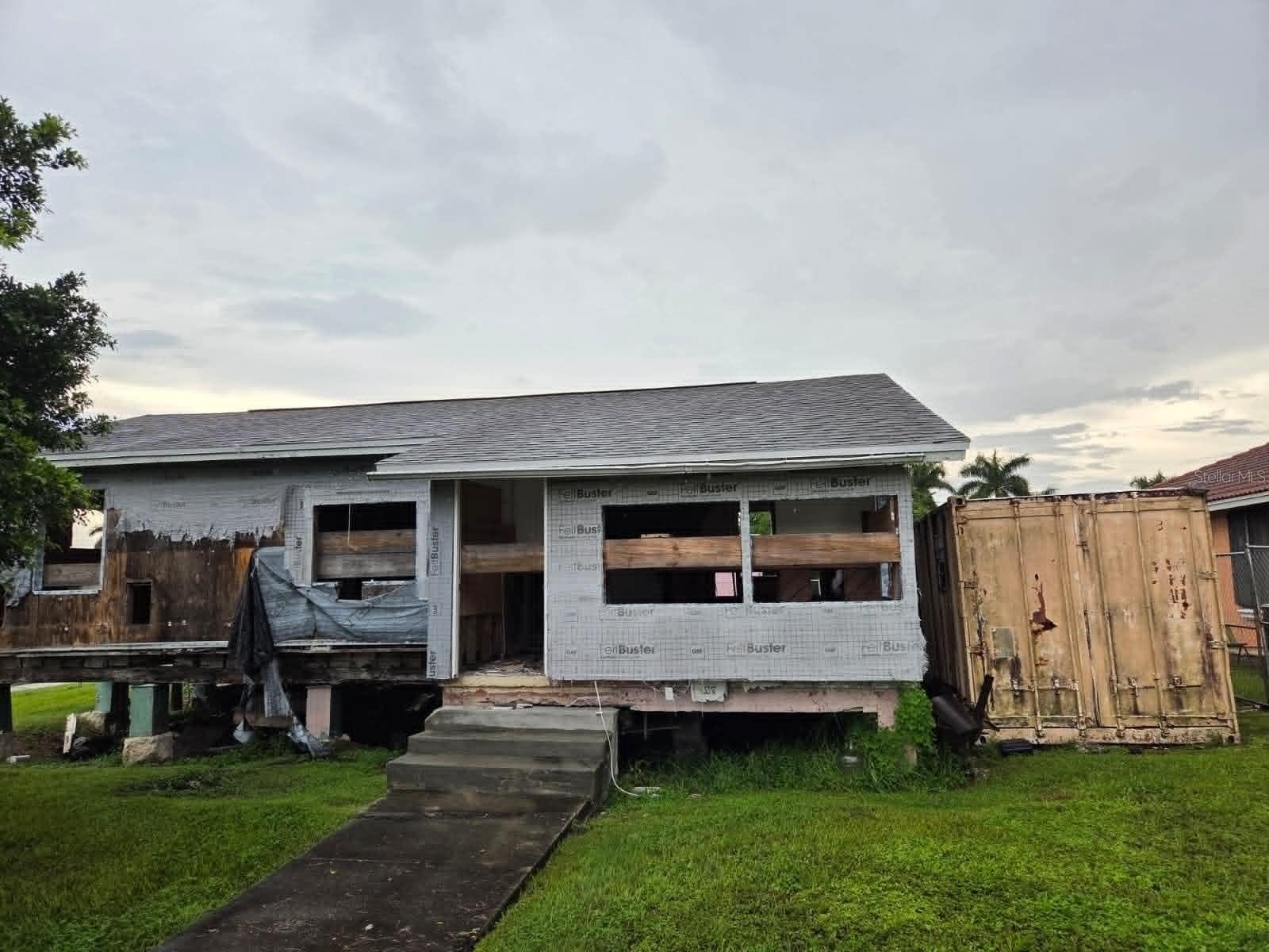 MLS# TB8545667 Property Photo