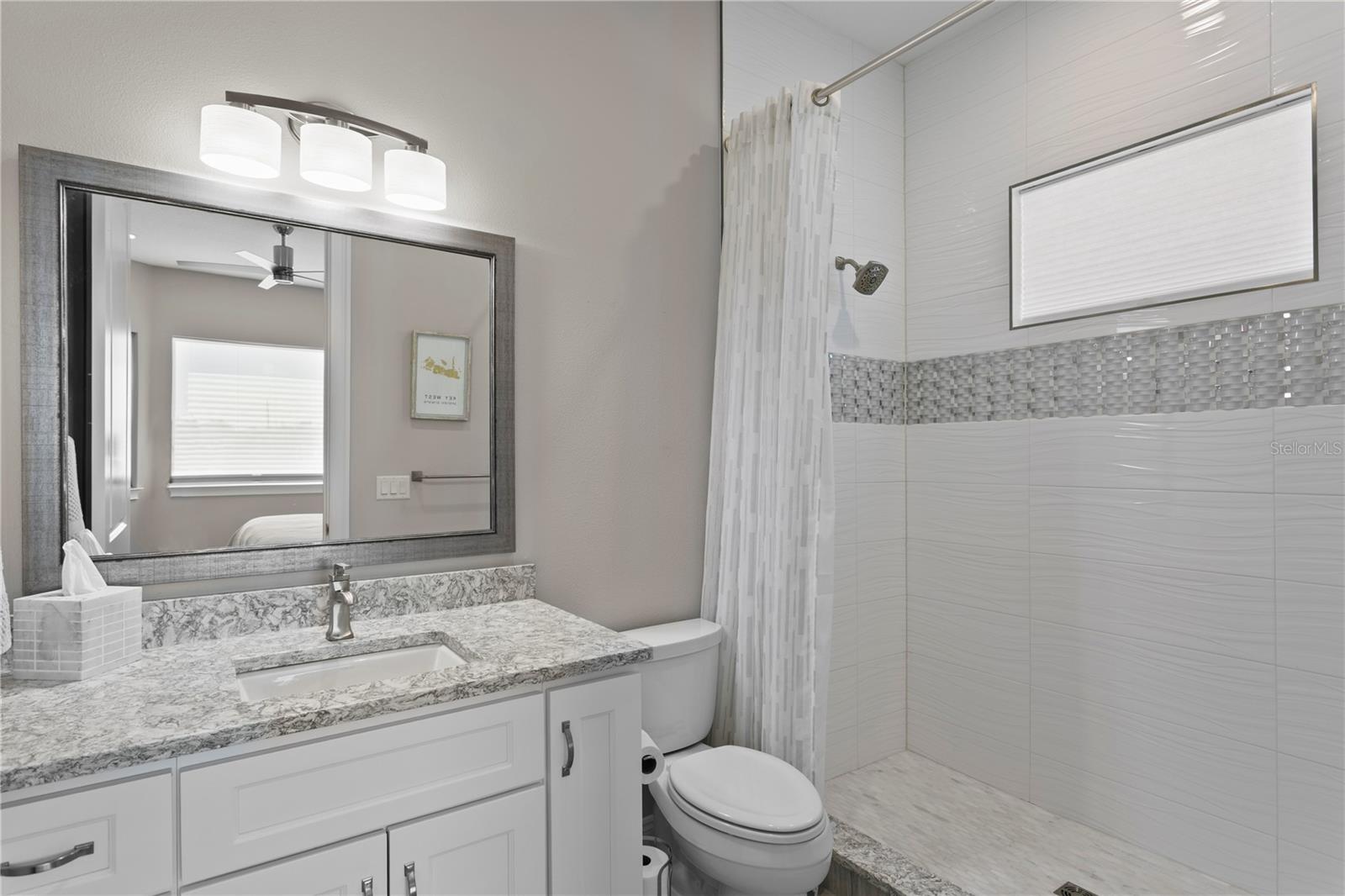 TB8546151 Property Photo