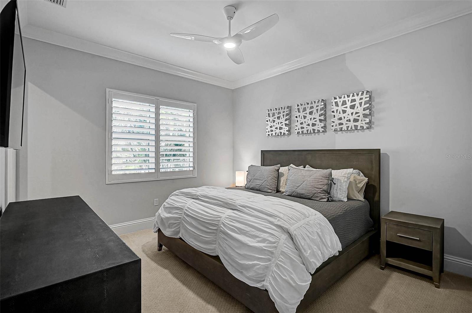 A4705380 Property Photo