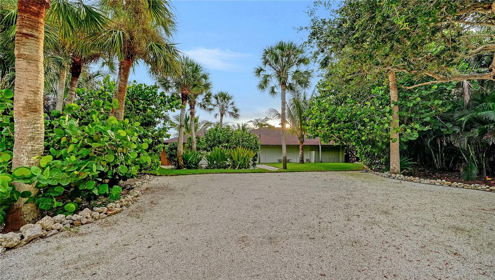 A4705426 Property Photo