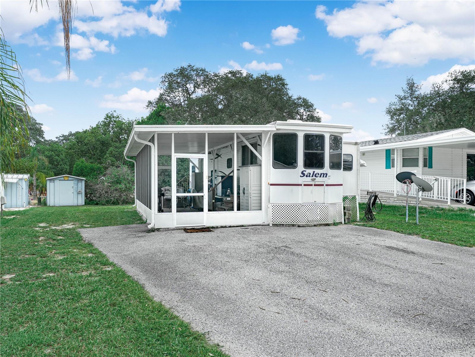 MLS# K4903770 Property Photo