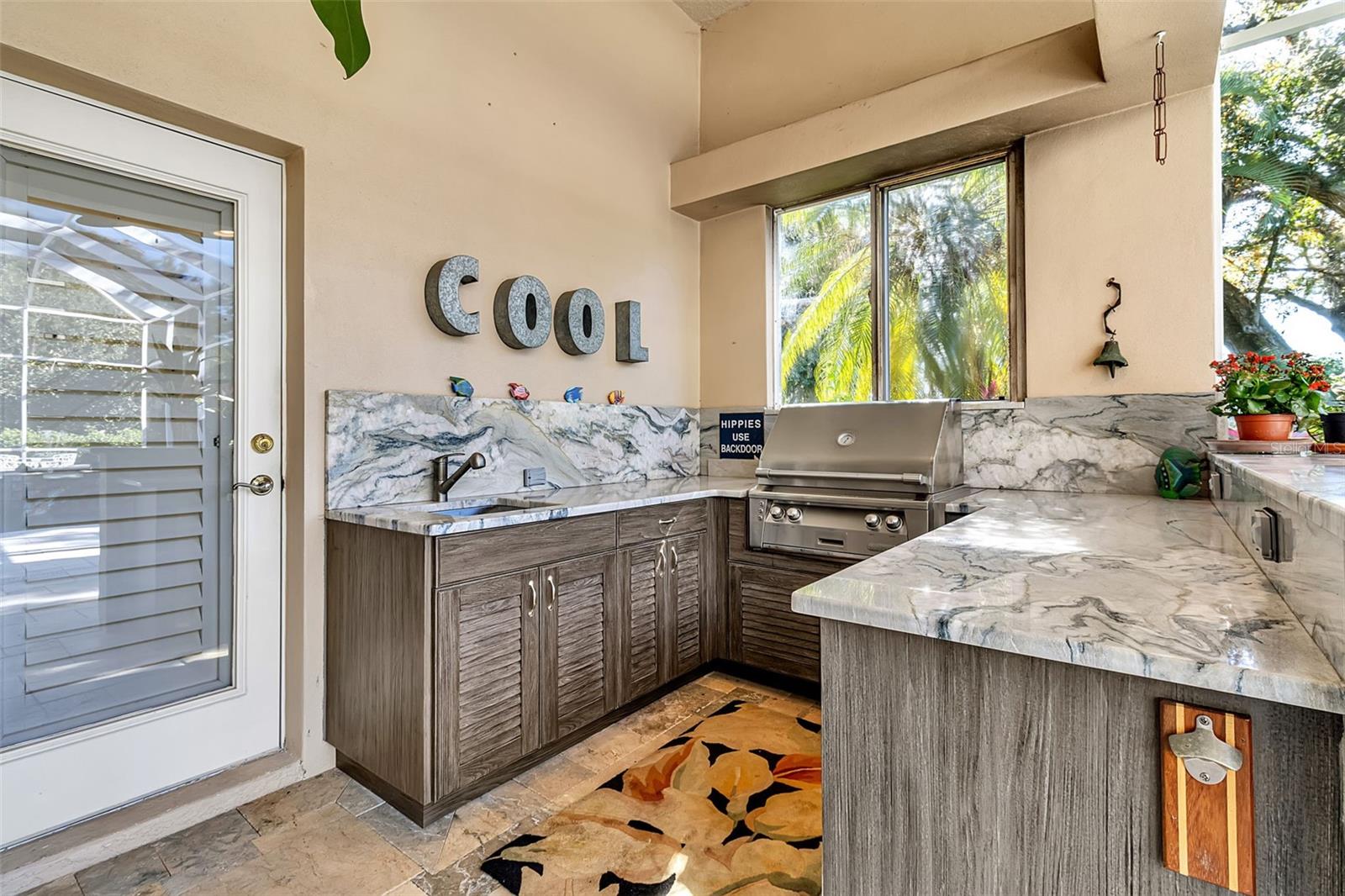 A4705572 Property Photo