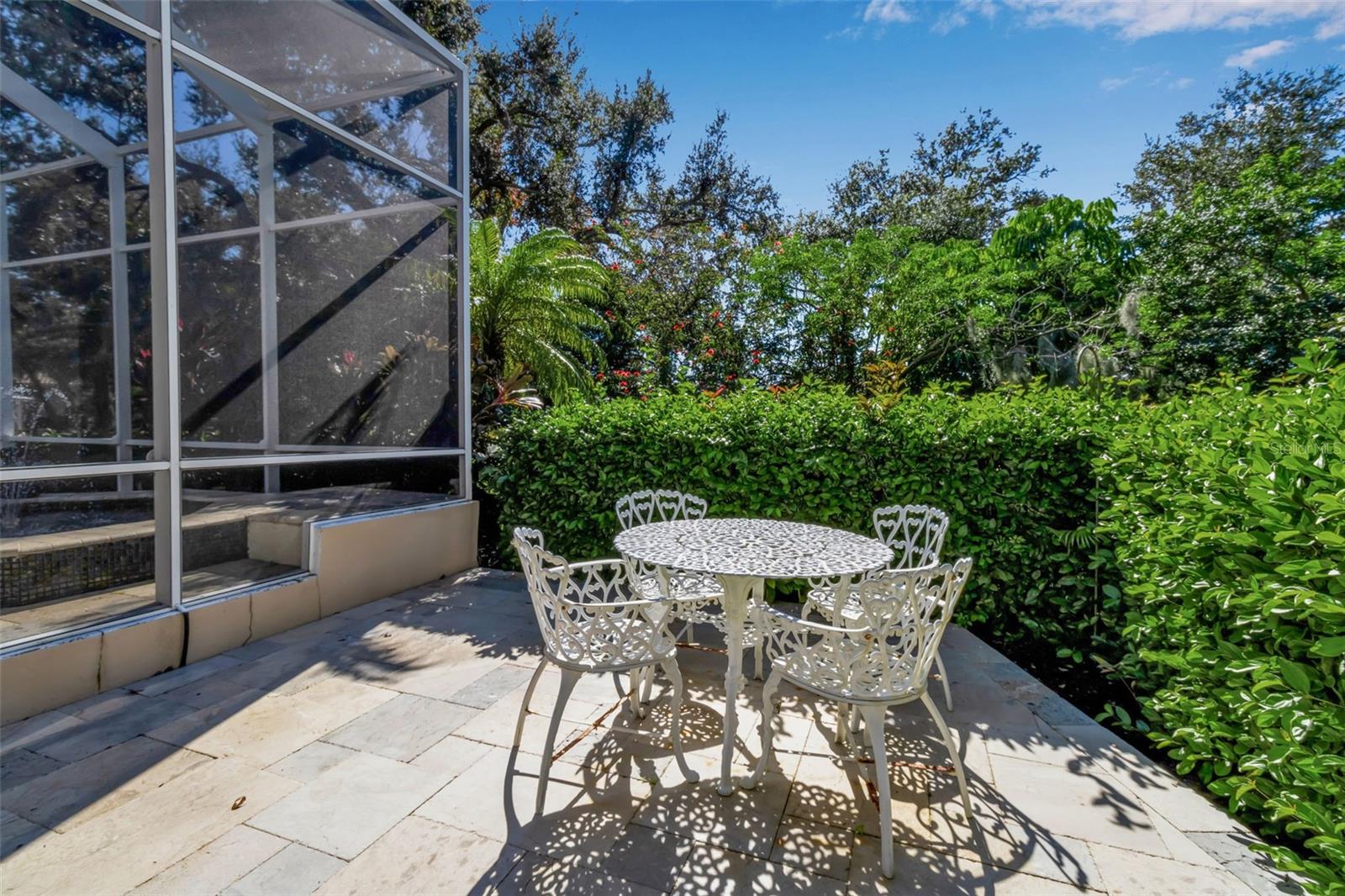 A4705572 Property Photo