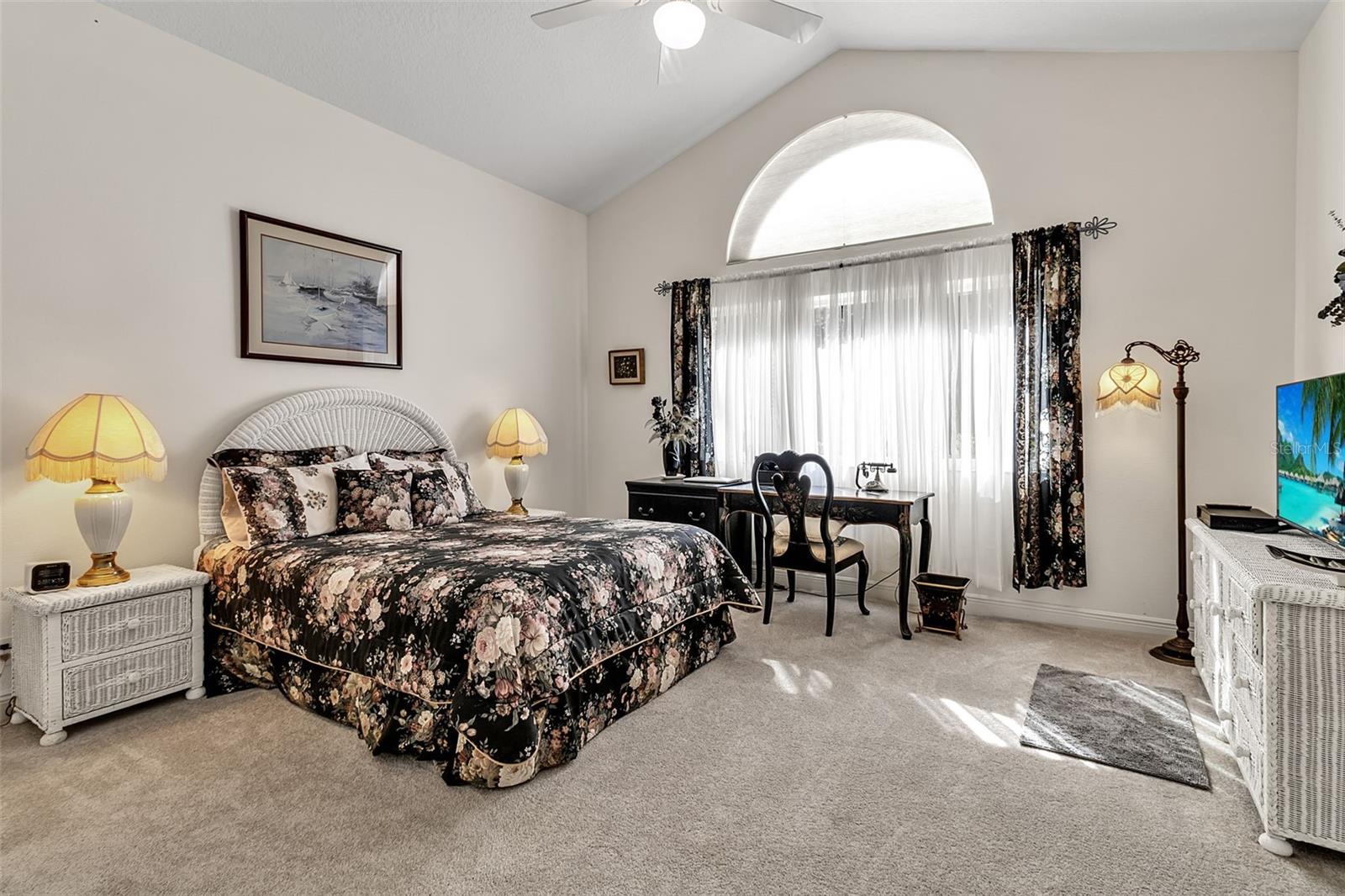 A4705572 Property Photo