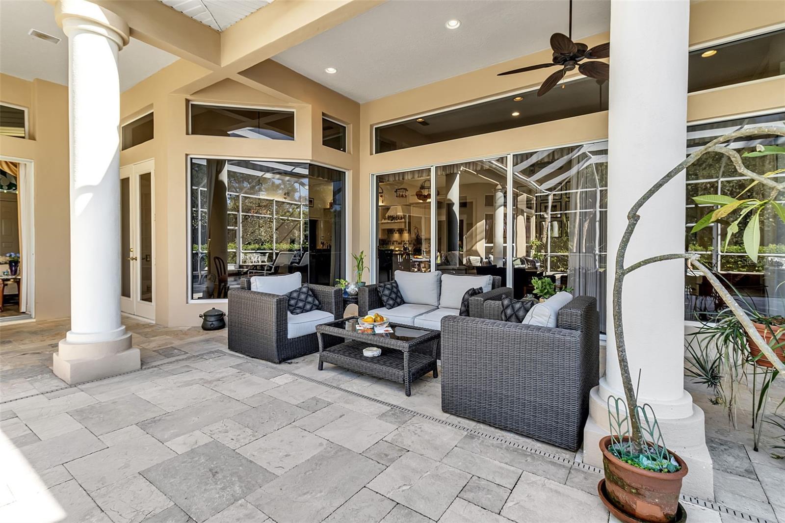 A4705572 Property Photo