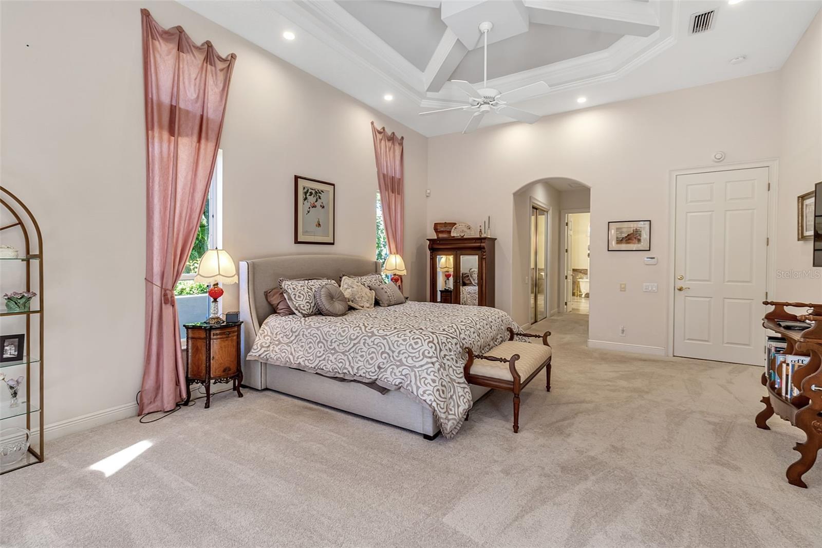 A4705572 Property Photo