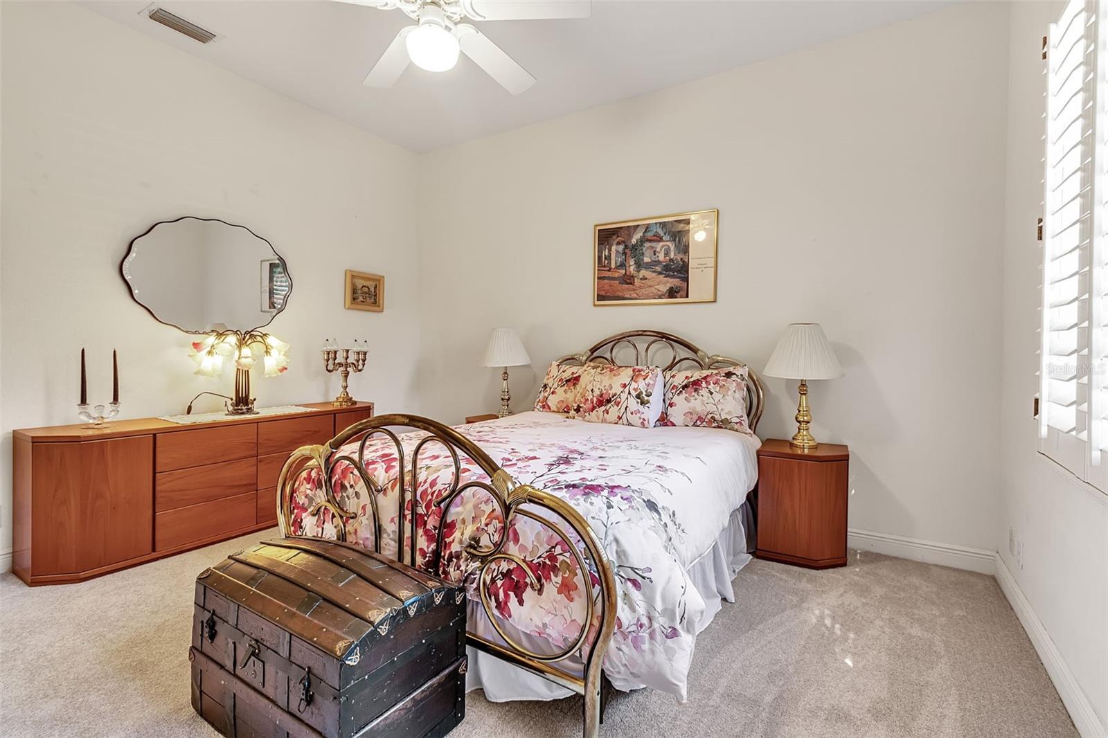 A4705572 Property Photo