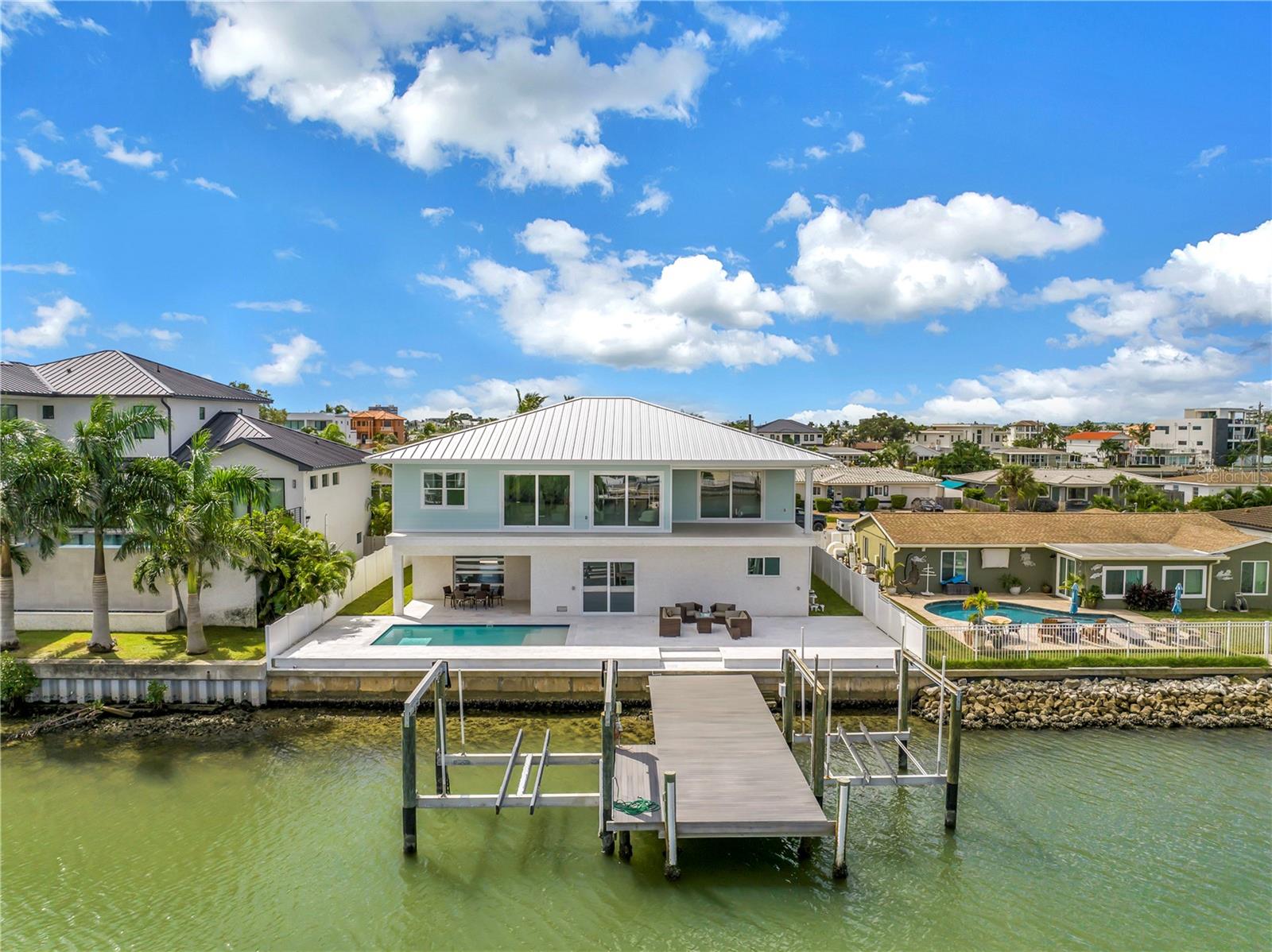 MLS# TB8547315 Property Photo