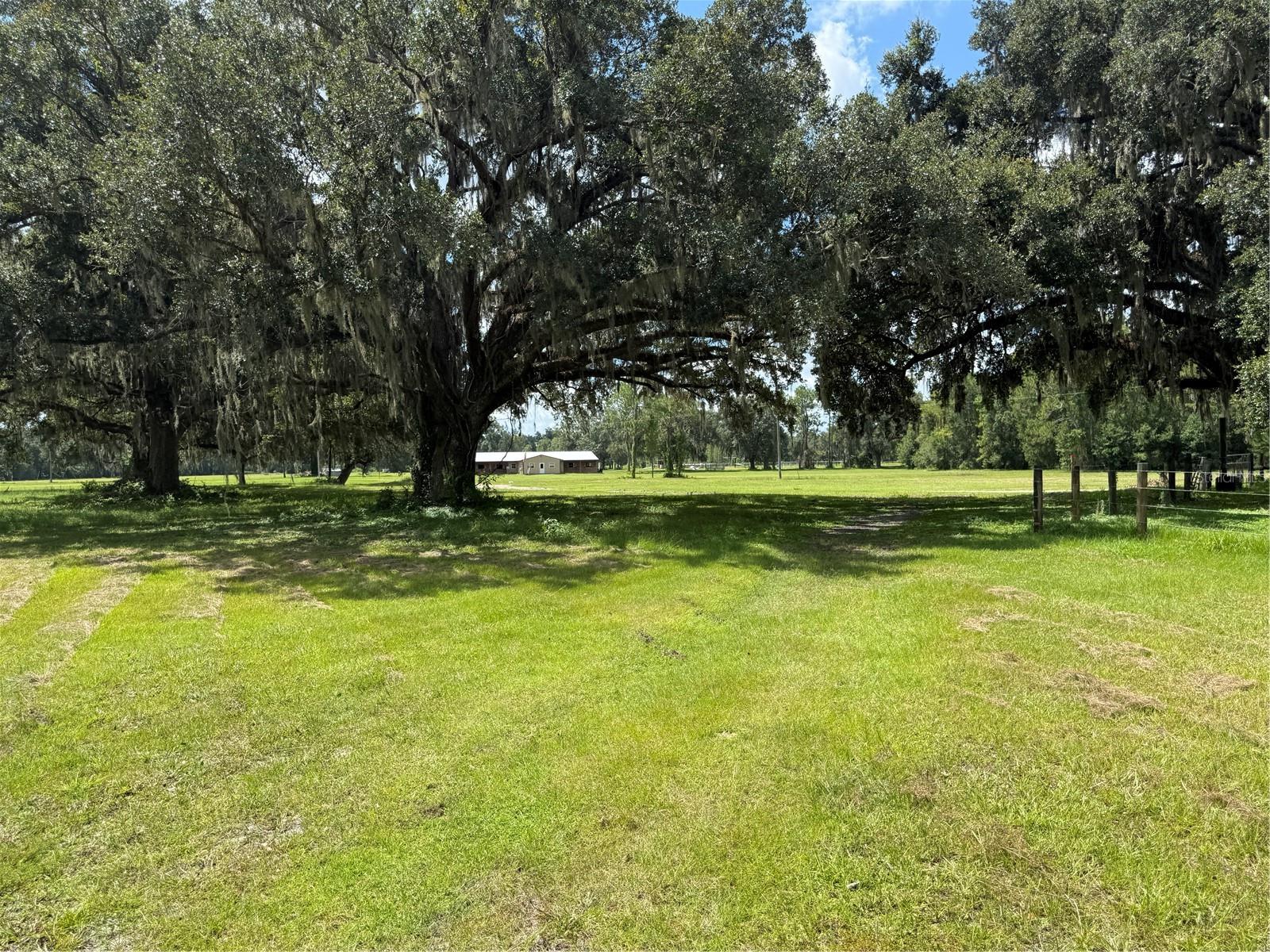 MLS# G5117612 Property Photo