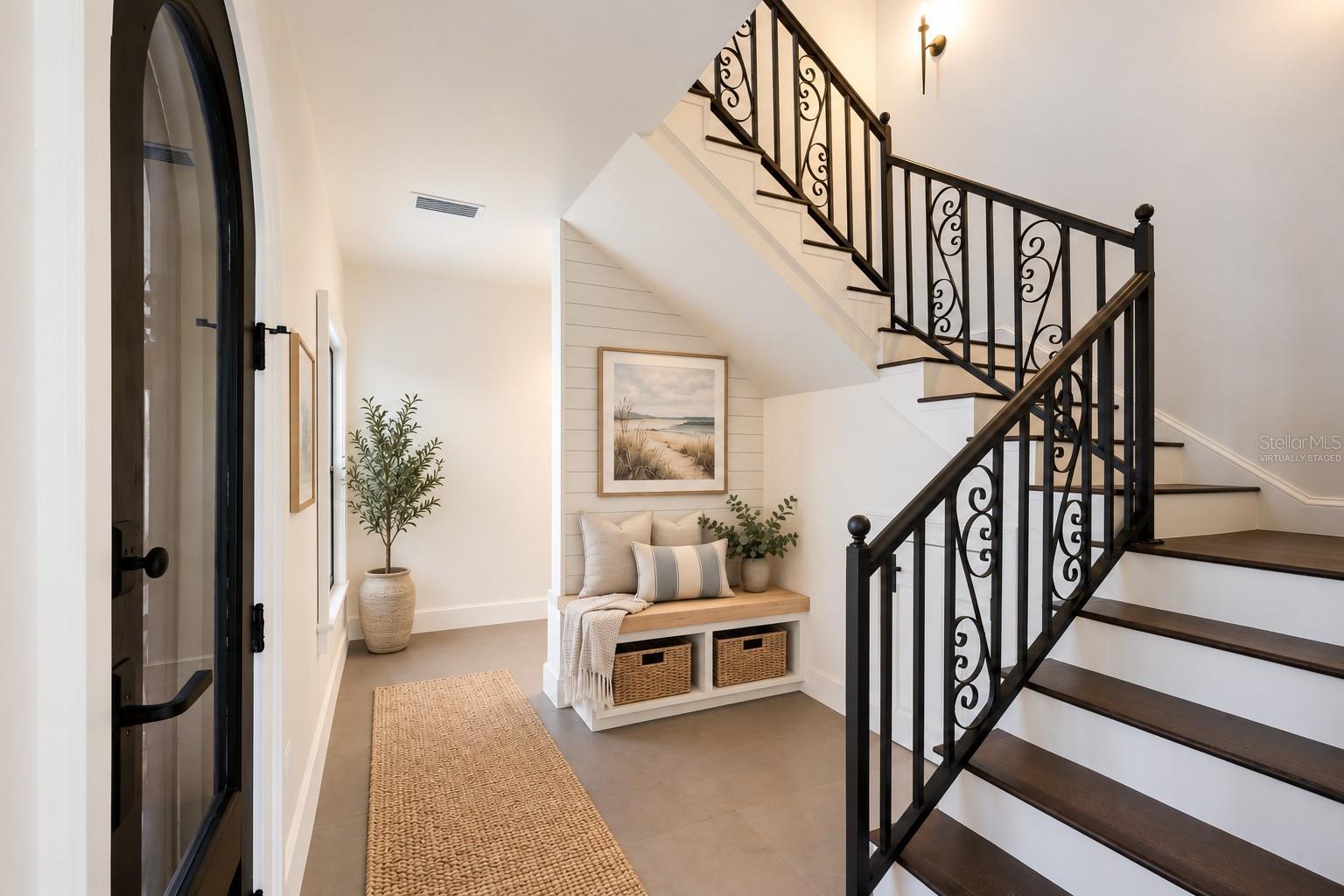 A4705701 Property Photo