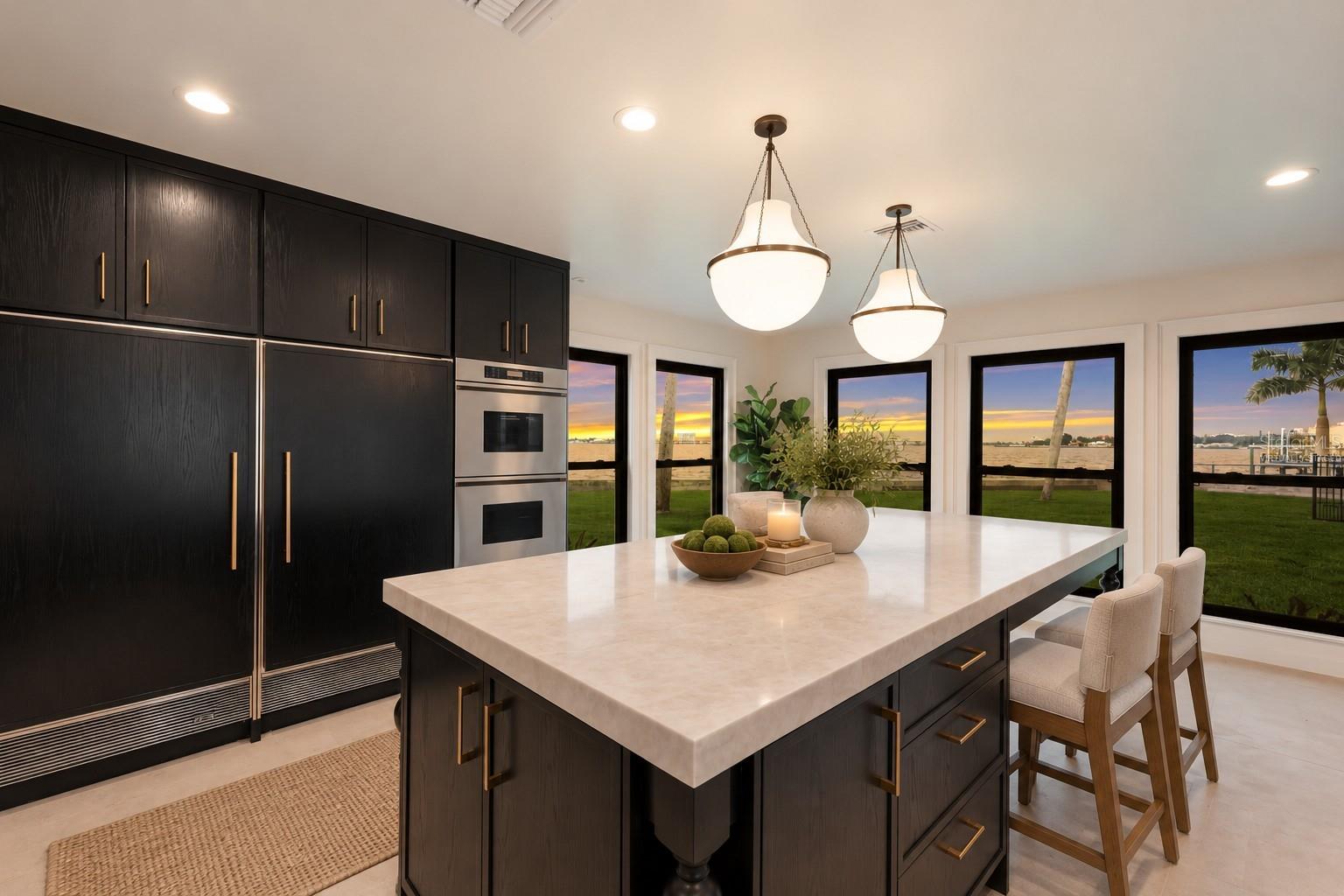A4705701 Property Photo