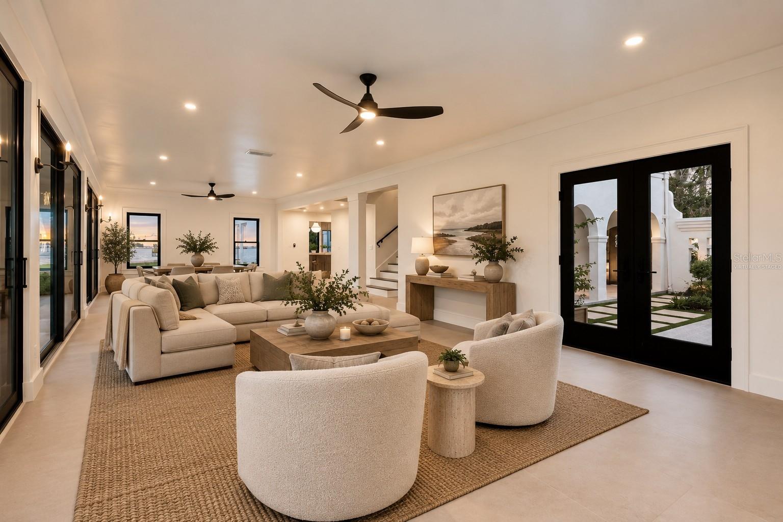 A4705701 Property Photo