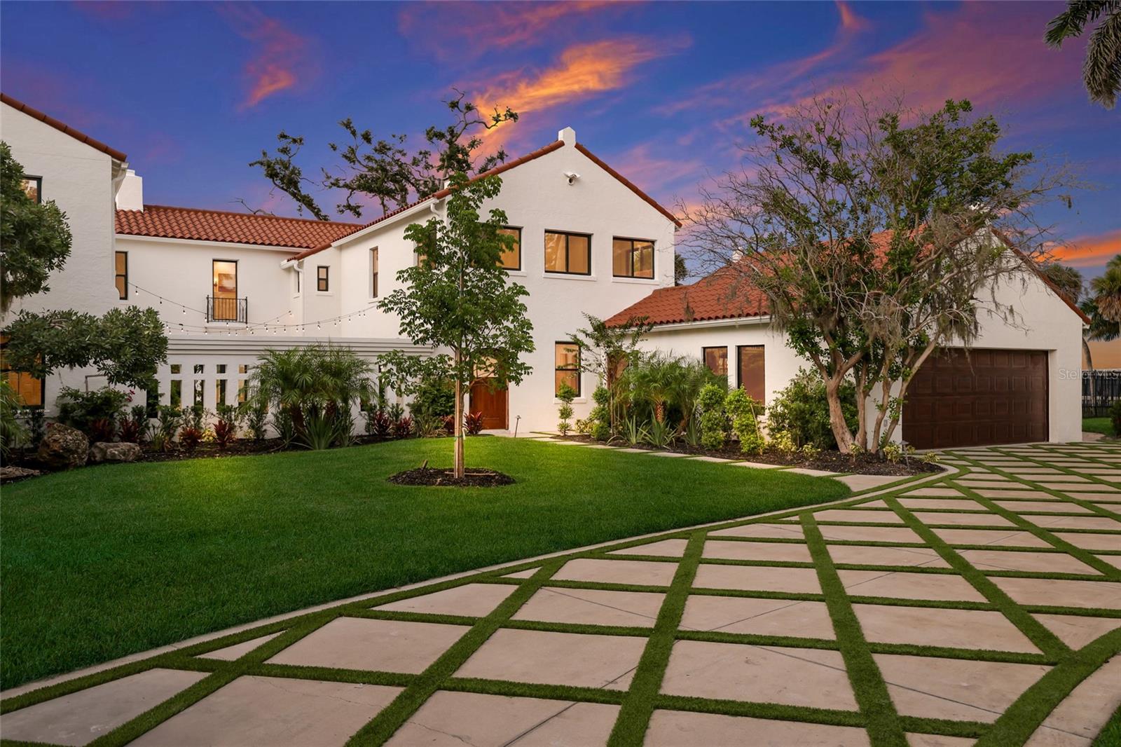 A4705701 Property Photo