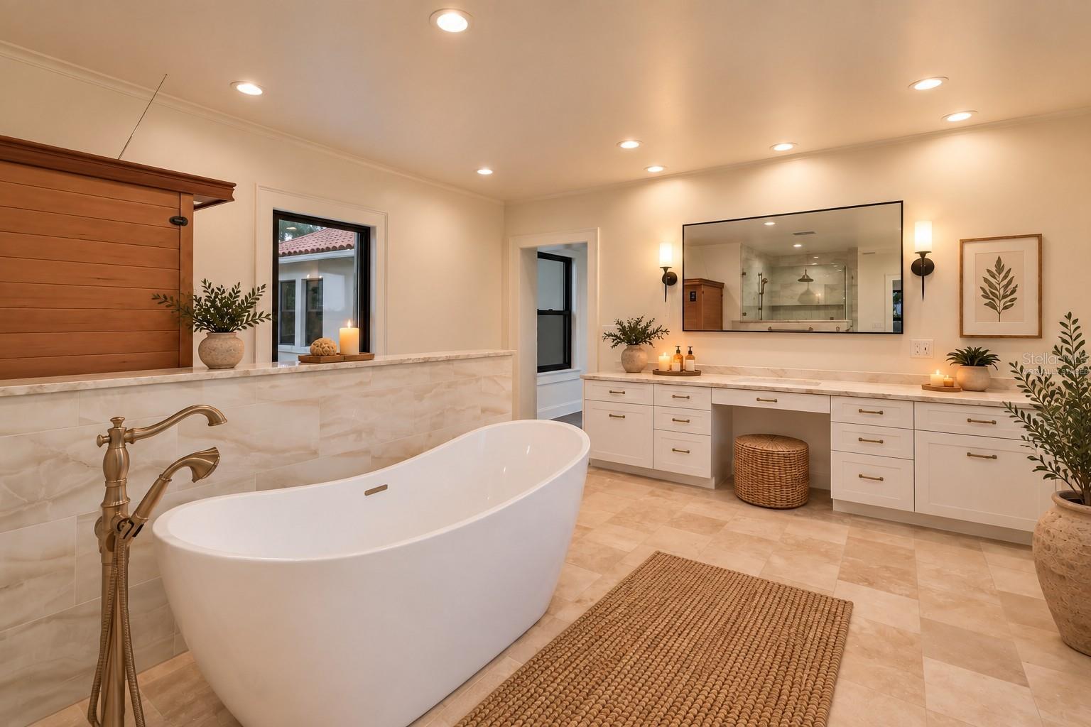A4705701 Property Photo