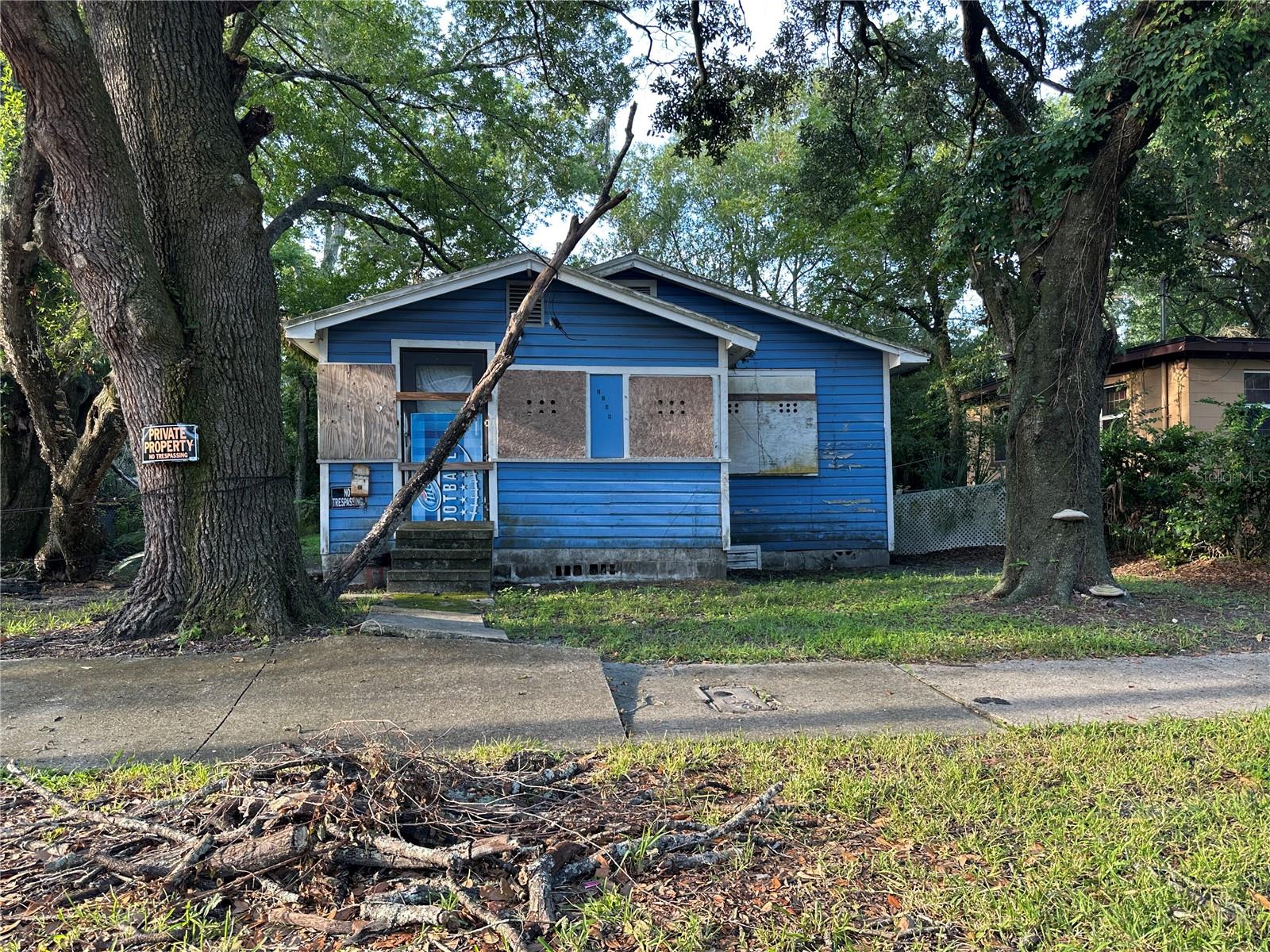MLS# W7889398 Property Photo