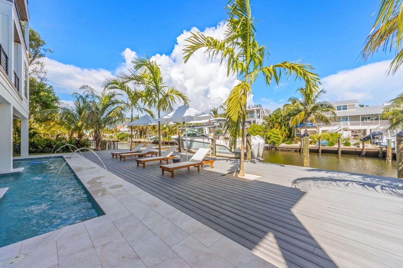 A4705734 Property Photo