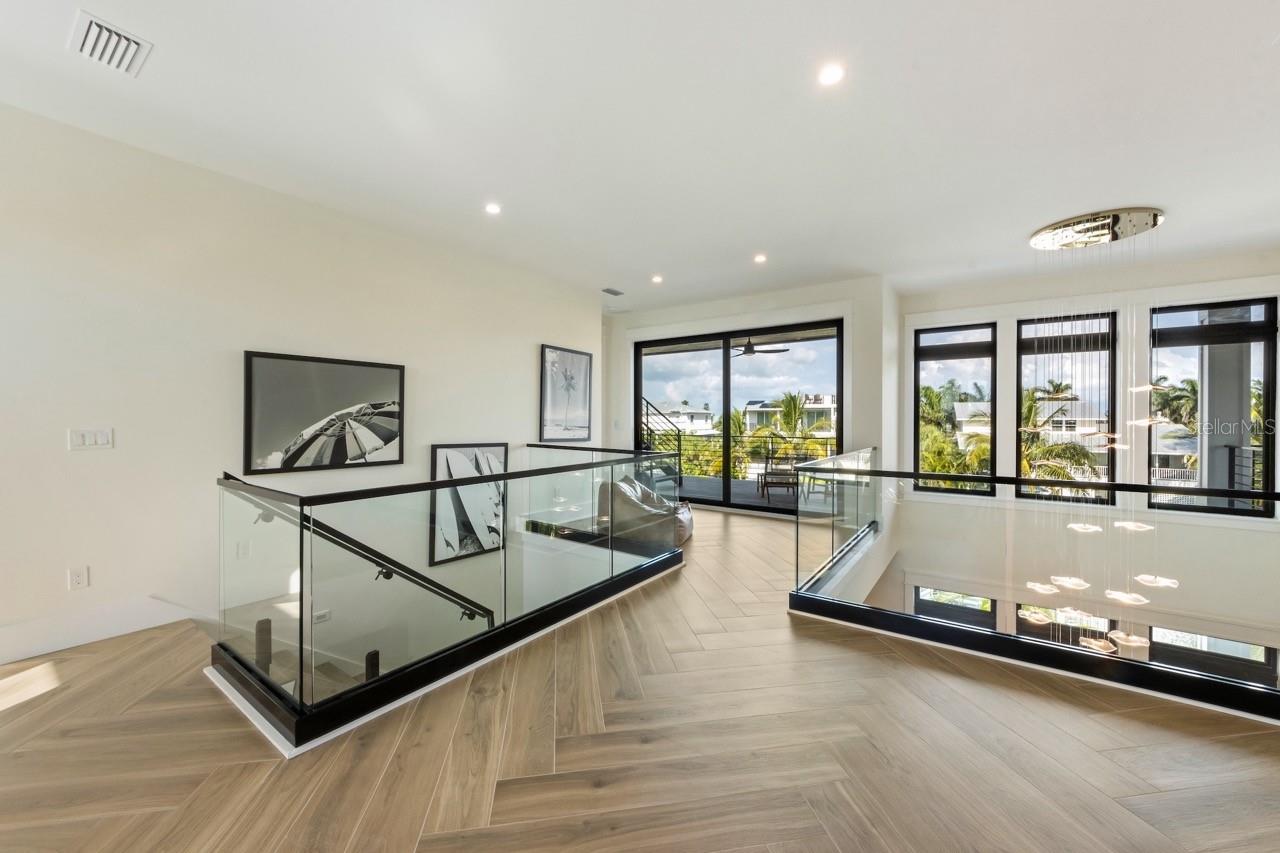 A4705734 Property Photo